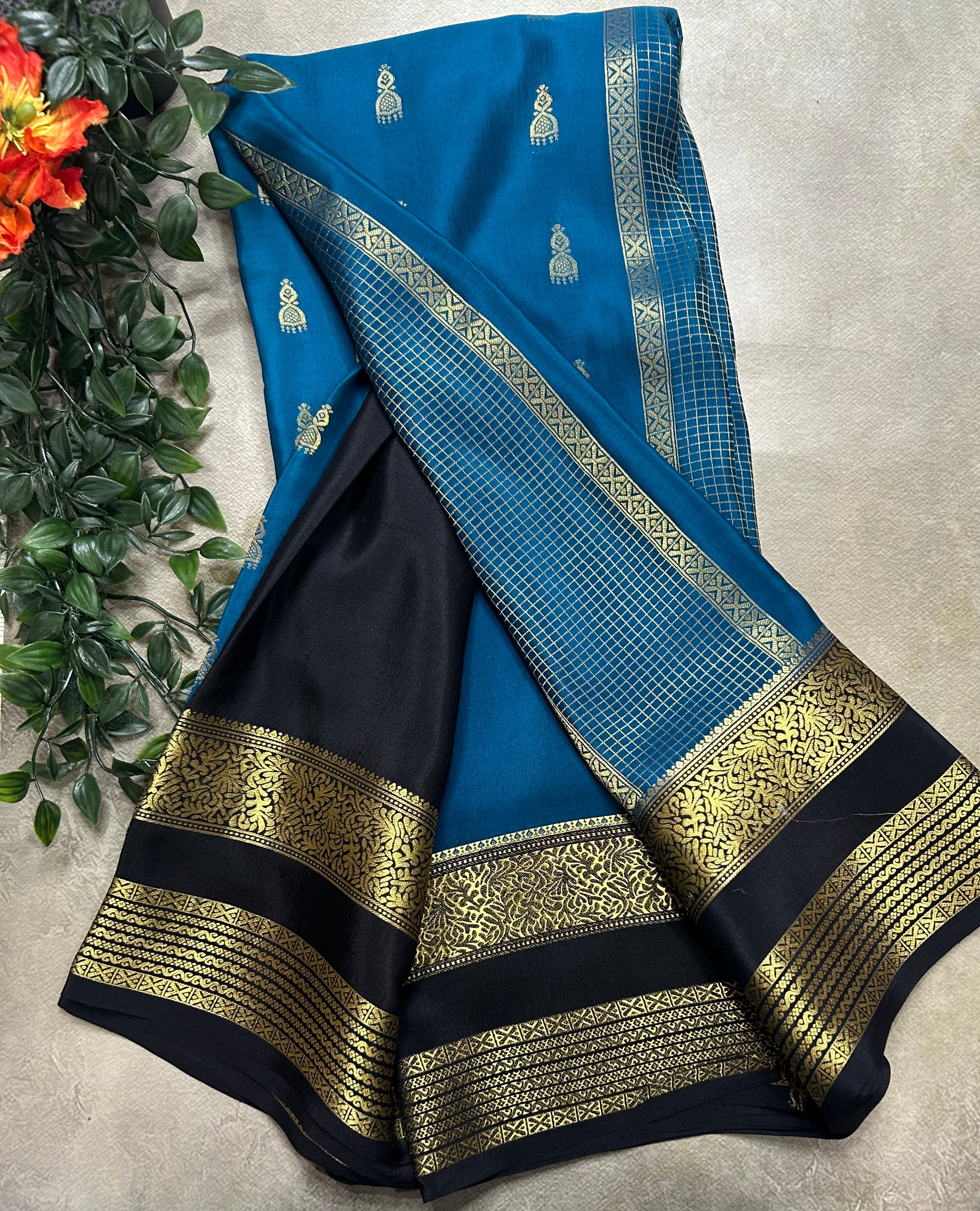 Peacock blue jumka Butta n bentex border pure Mysore silk saree ST105