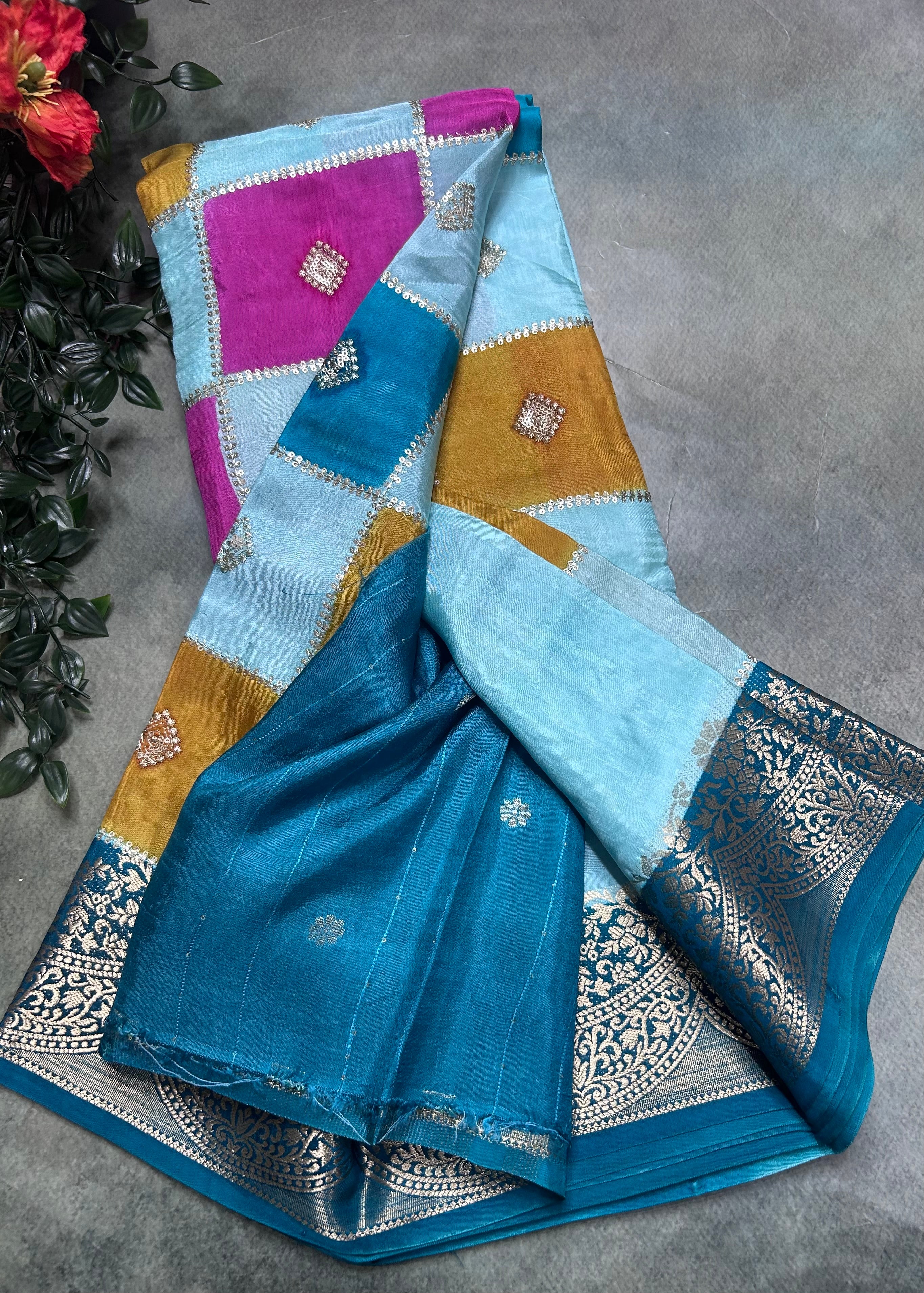 Multicolour checks n small border dola crepe 106 saree