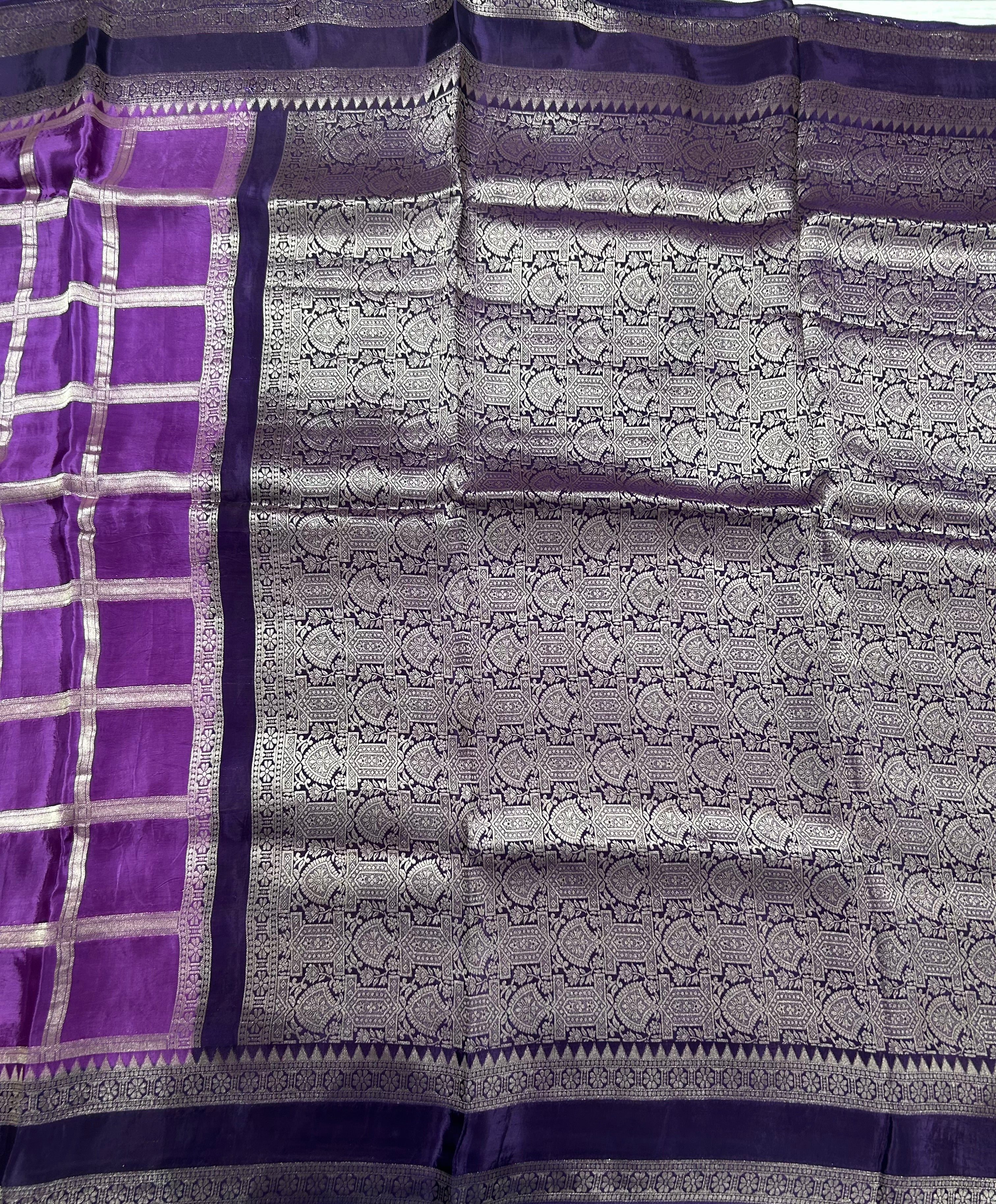 Light purple checks n bentex border semi crepe 106 saree