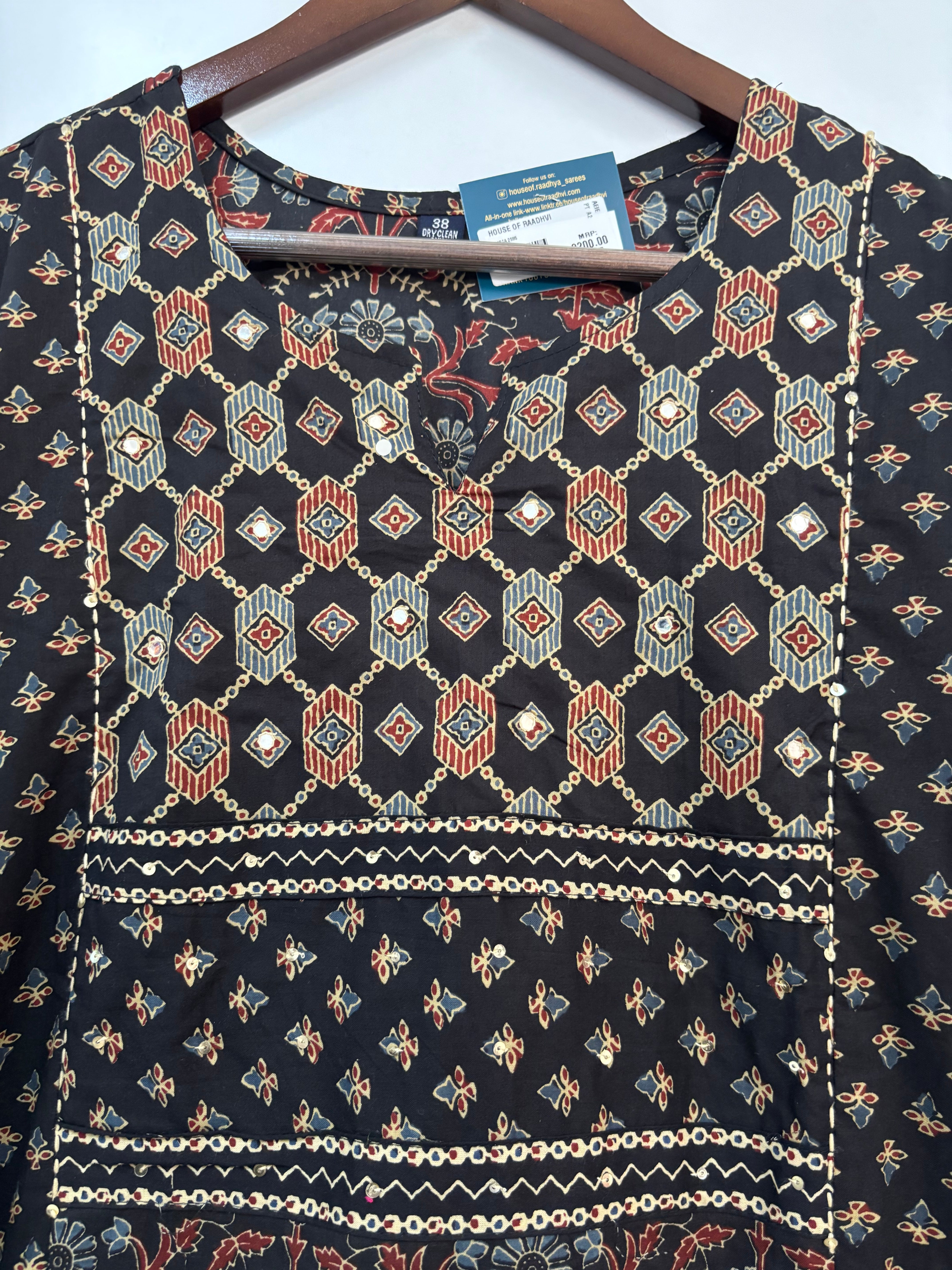 Black Cotton Block Print Straight Fit Kurtha 252