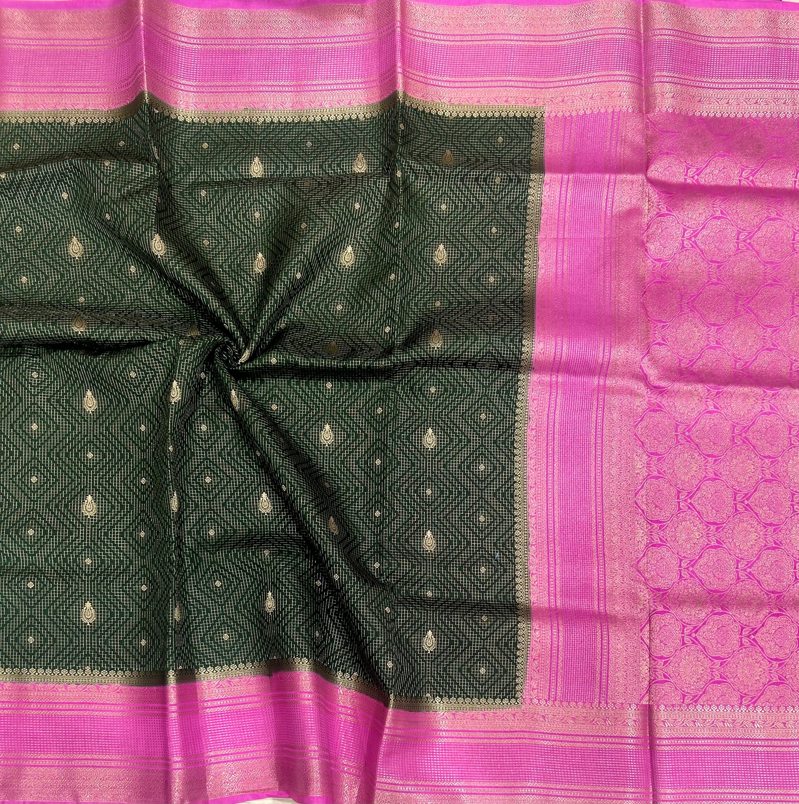 Bottle green contrast dola checks 103 saree