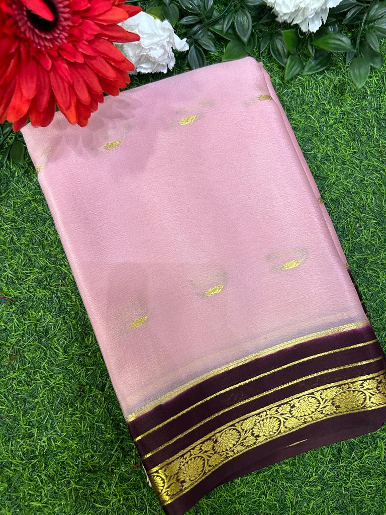 Paruvam !!! Open for Purchase Handcrafted plain silk cotton sarees Light  weighted and comfy festive wear with contrast pallu and blouse… | Instagram