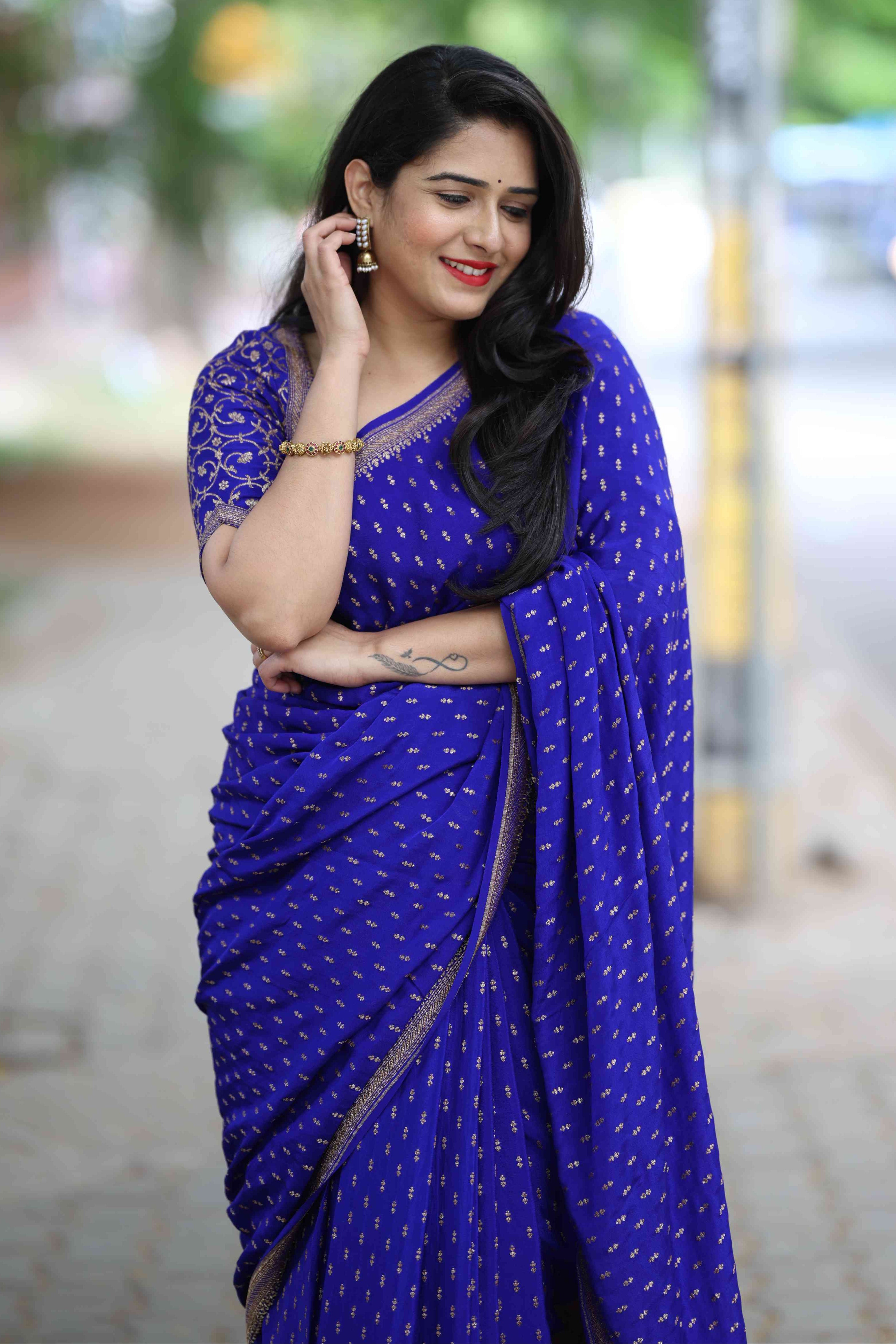 Royal Blue Pure Benarasi Crepe Silk Saree (Supriya Chandan)