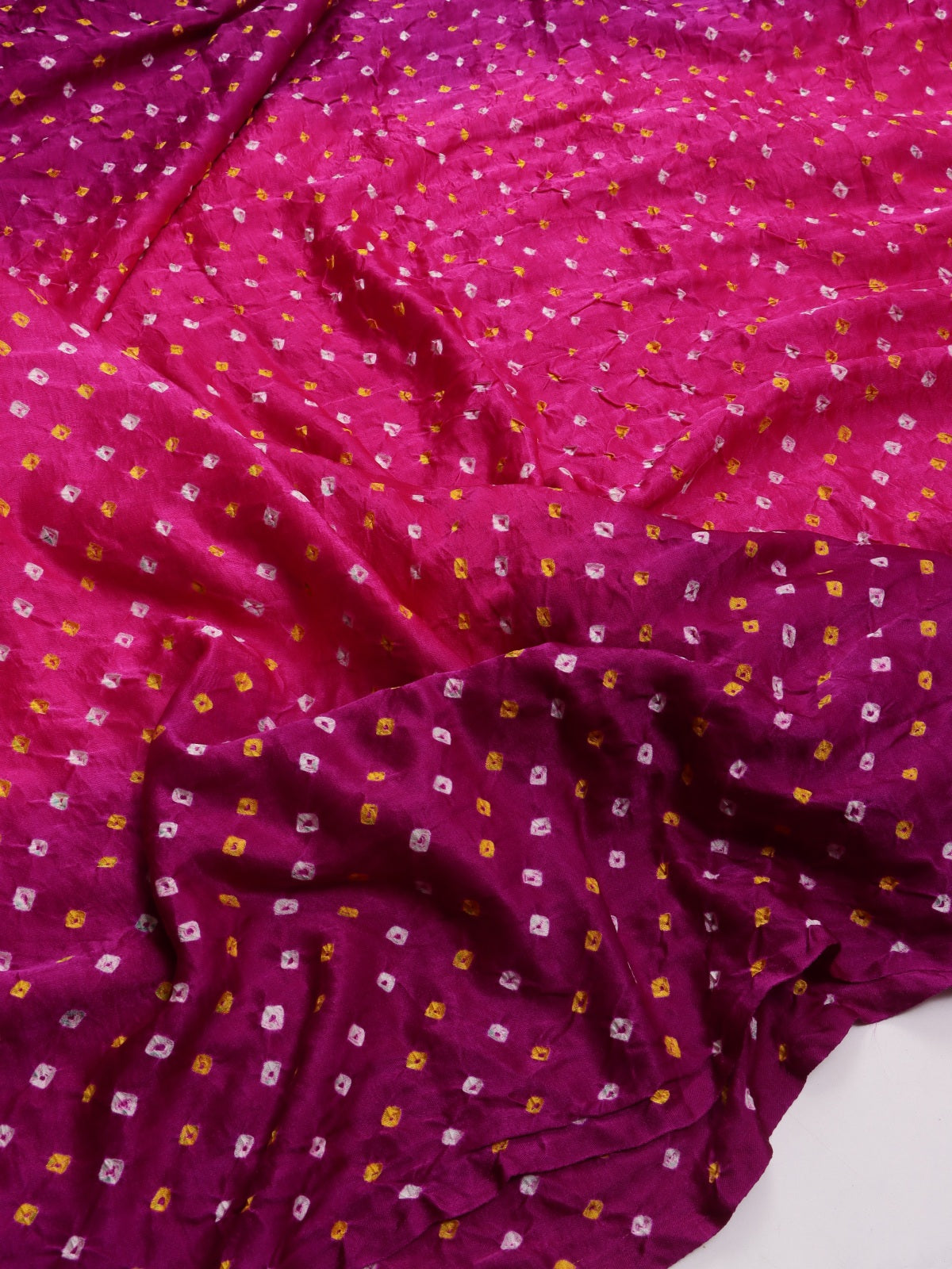 Magenta Pure Bandhani Silk Saree (Swara)