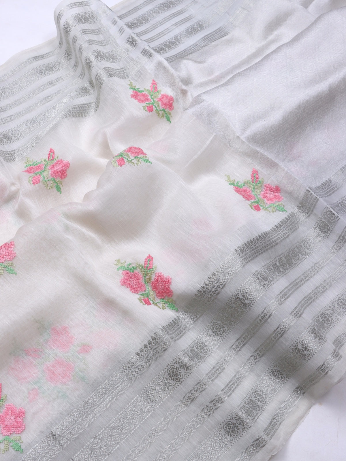 Cream Pure Linen Saree (Swara)