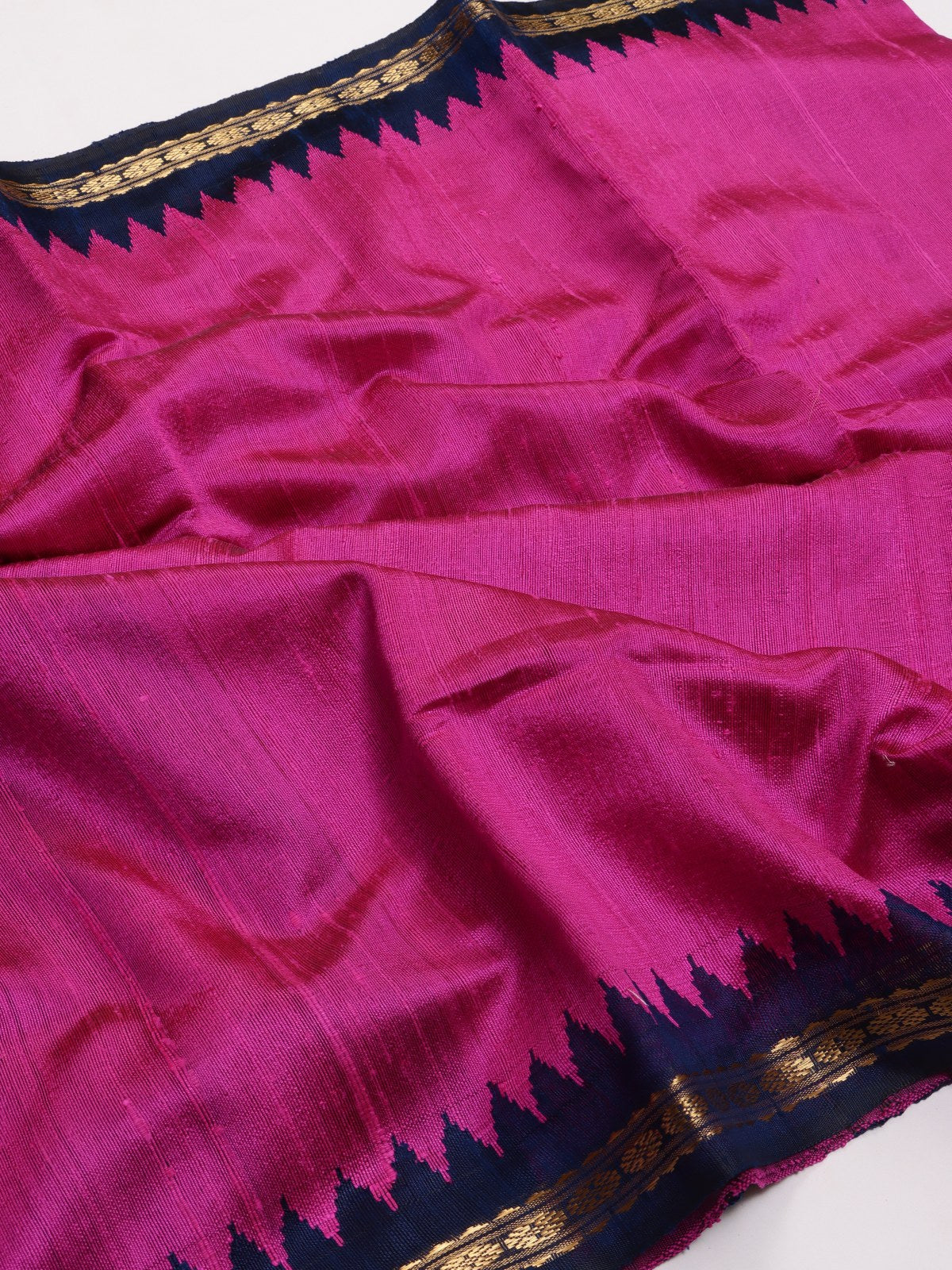 Magenta Pure Matka Silk Saree (Swara)