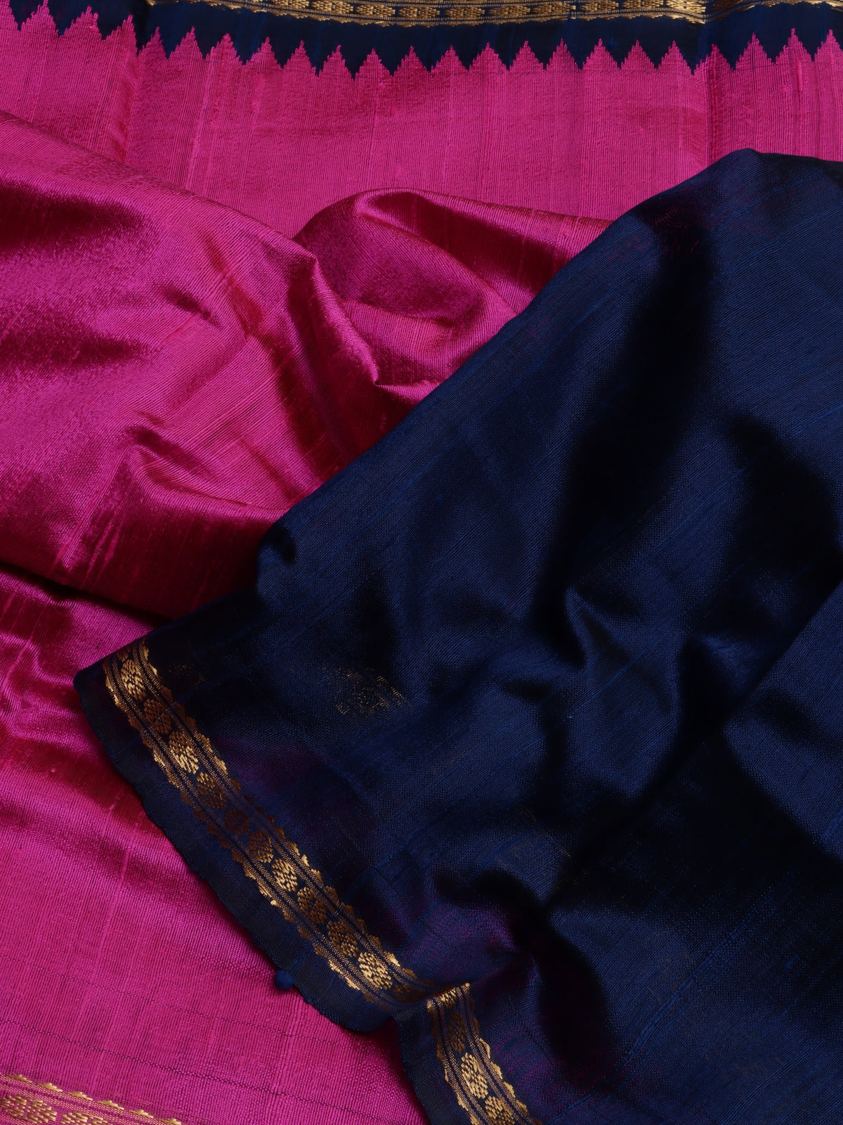 Magenta Pure Matka Silk Saree (Swara)