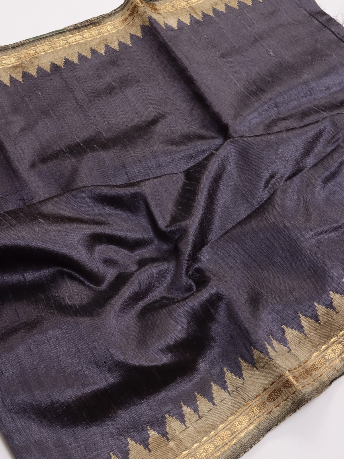 Grey Pure Matka Silk Saree (Swara)
