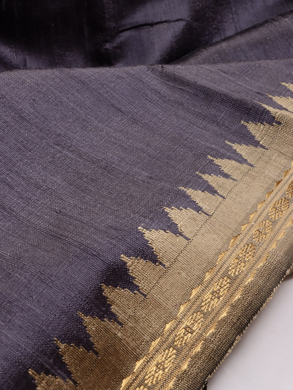 Grey Pure Matka Silk Saree (Swara)