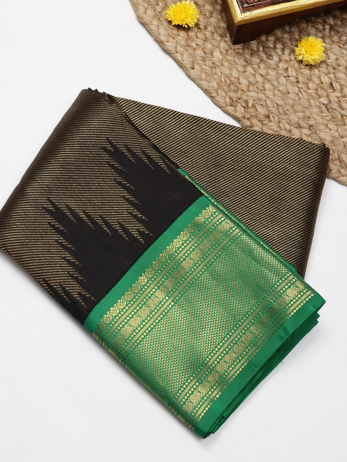 Black Pure Kanchi Silk Saree (Swara)