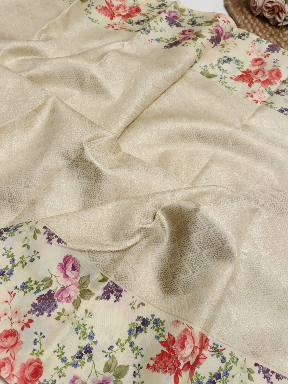 Cream Digital Print Brocade Pure Kanchi Silk Saree (Swara)