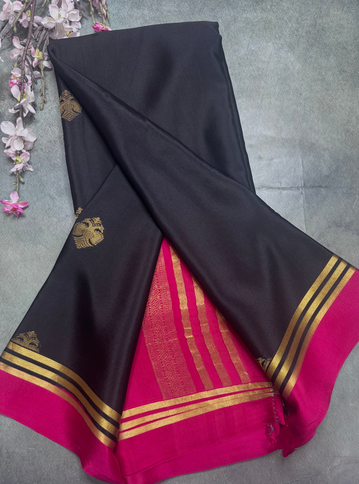 Black n pink Pure Mysore Crepe Silk Saree 111