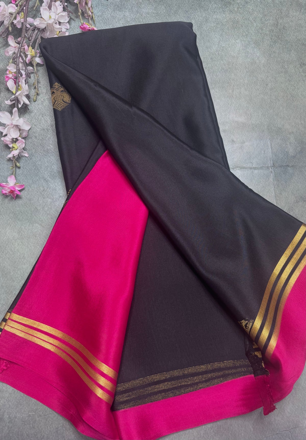 Black n pink Pure Mysore Crepe Silk Saree 111