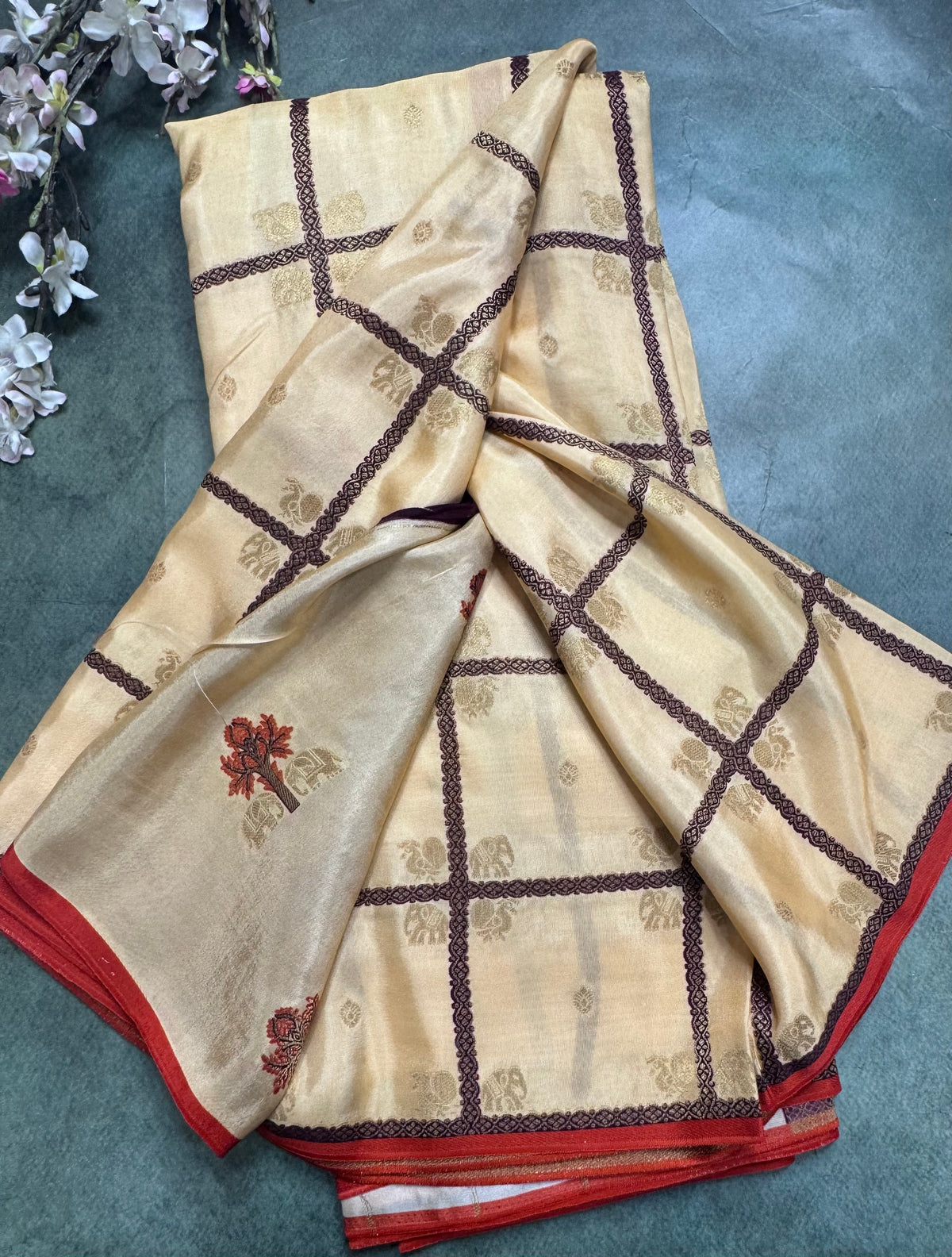 Cream big checks semi mysore crepe silk saree 111