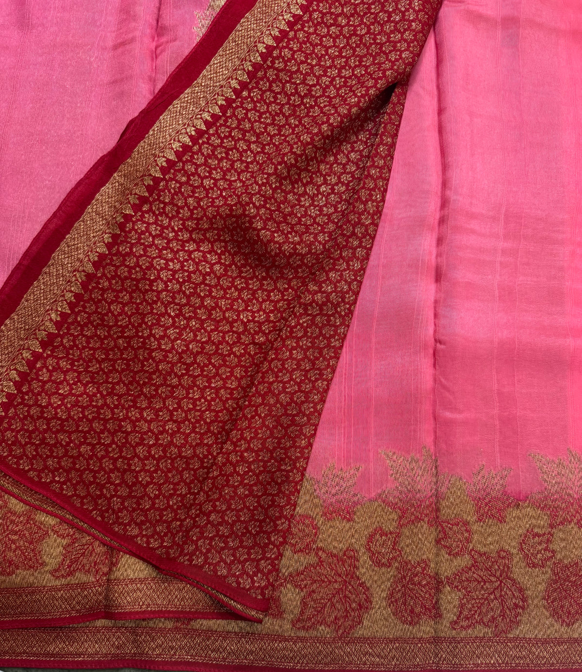 Pastel pink brocade border tussar georgette 111