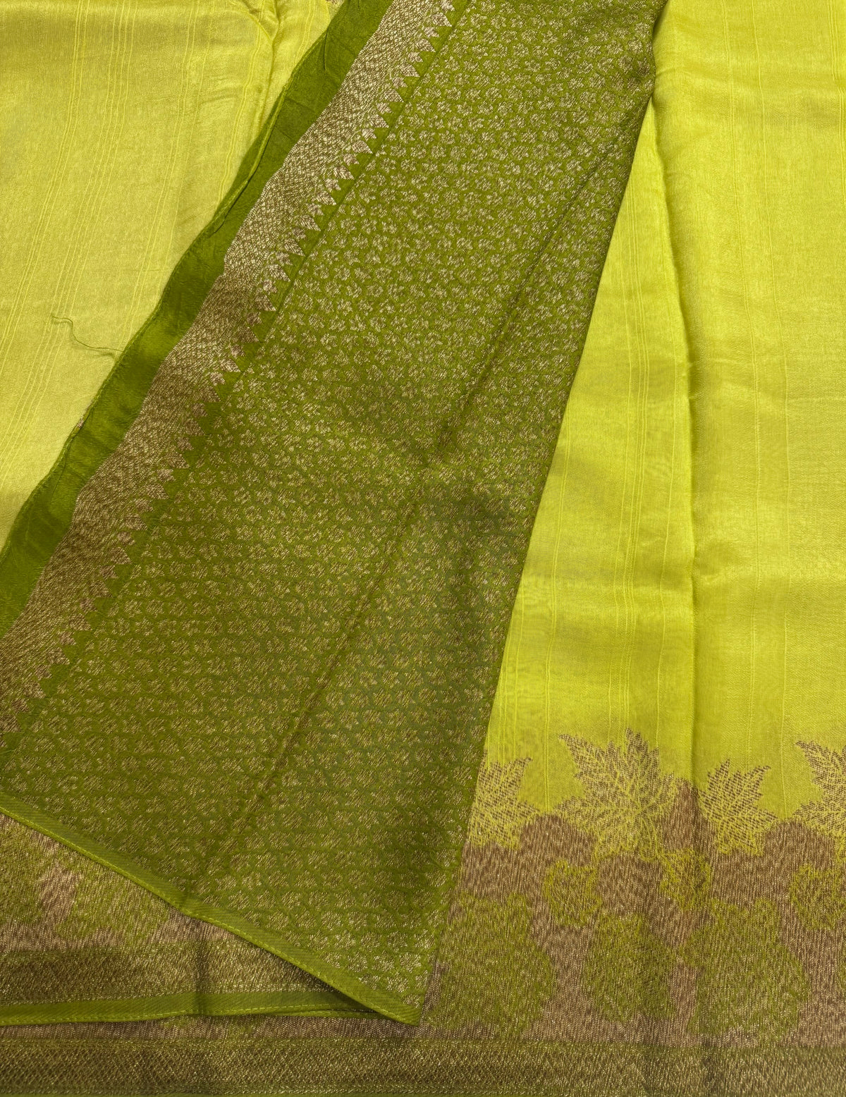 Neon green brocade border tussar georgette 111