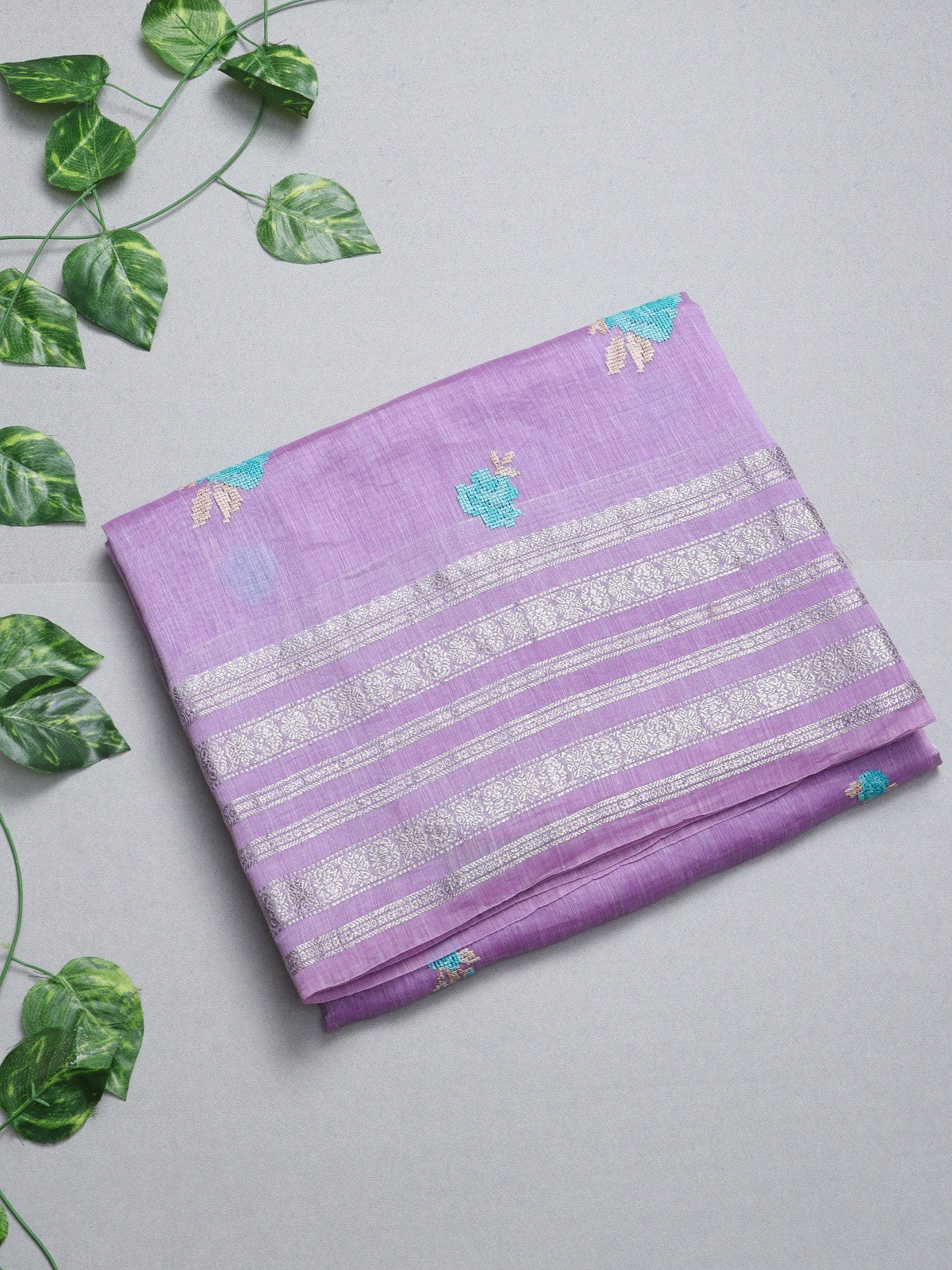 Lilac Pure Linen Saree (Swara)