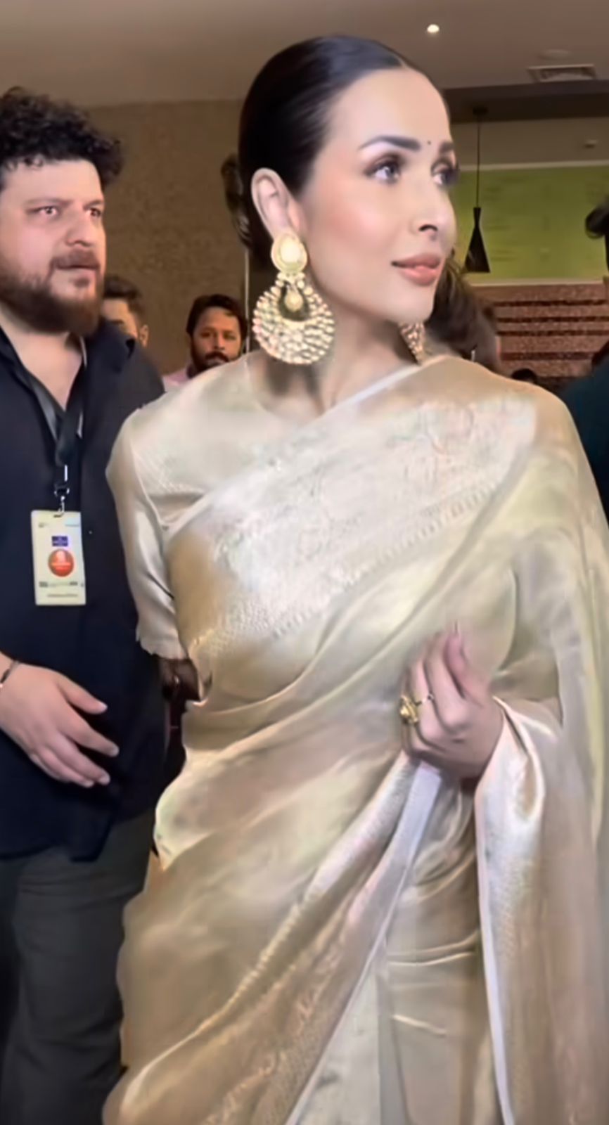 Malaika arora 01 plain pure tissue silk saree