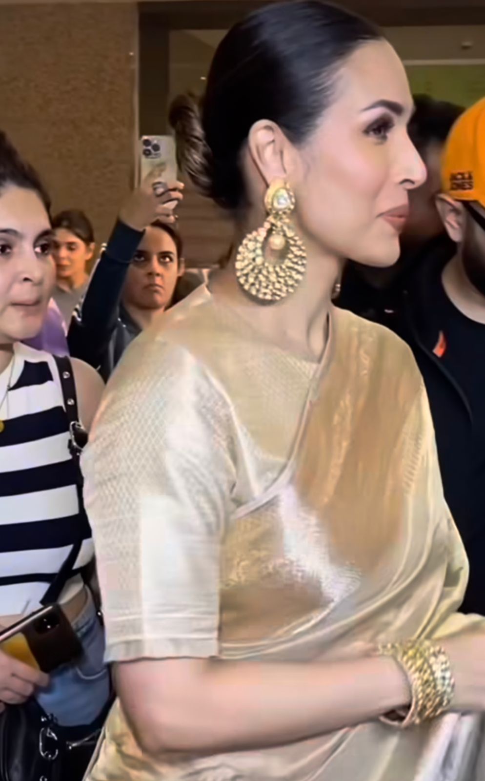 Malaika arora 01 plain pure tissue silk saree