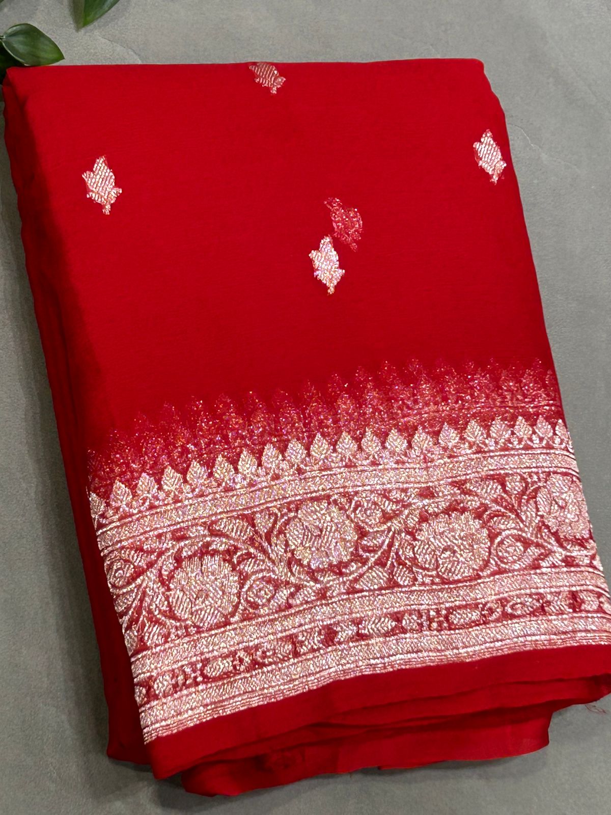 Red benaras pure chiffon
