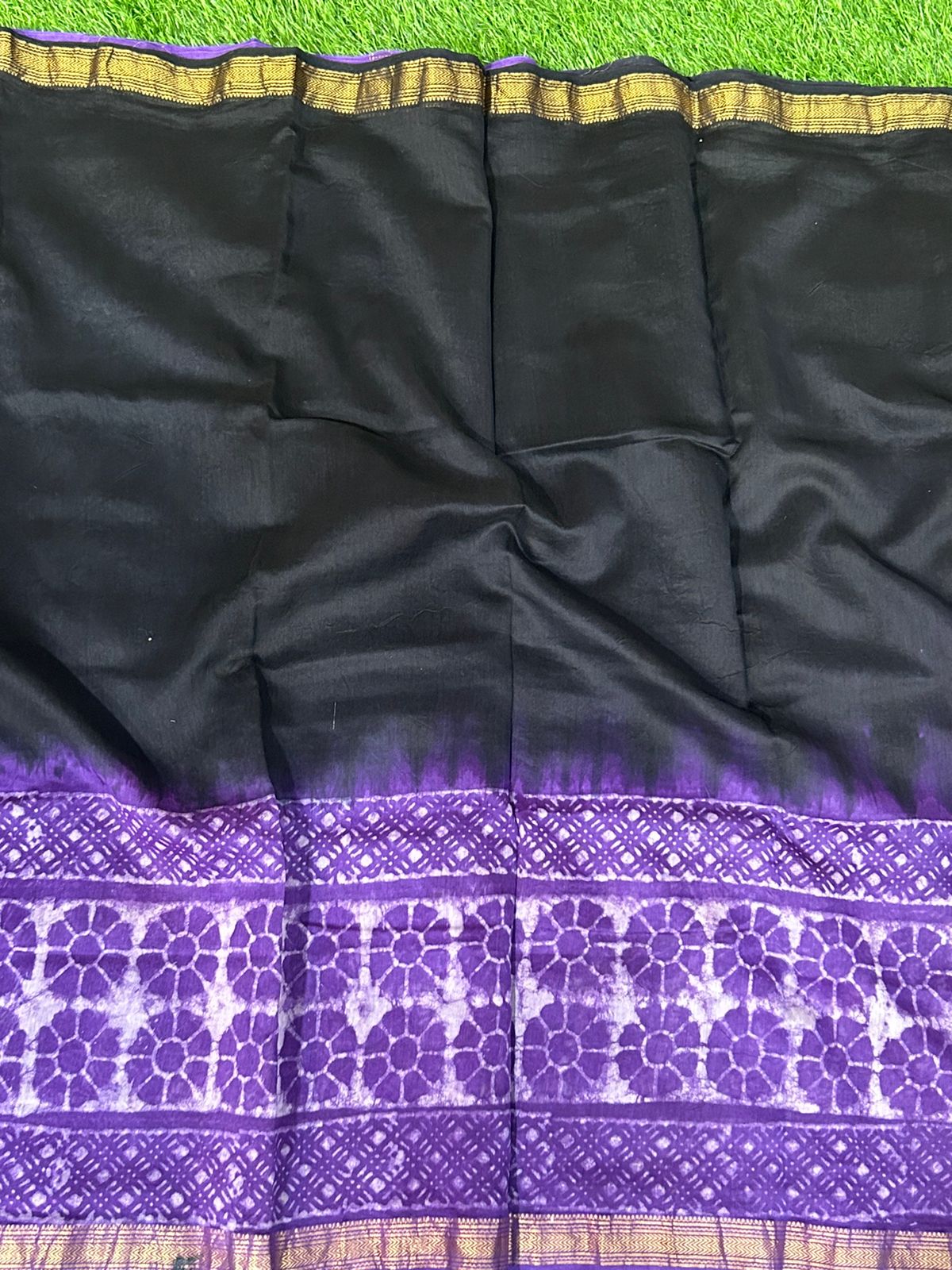 Black n lavender pure maheshwari silk cotton saree
