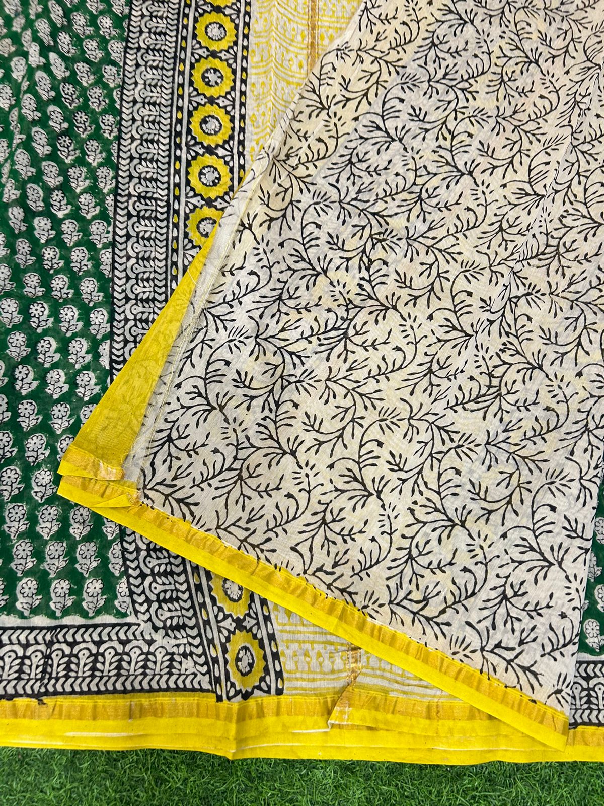 Green pure maheshwari silk cotton saree