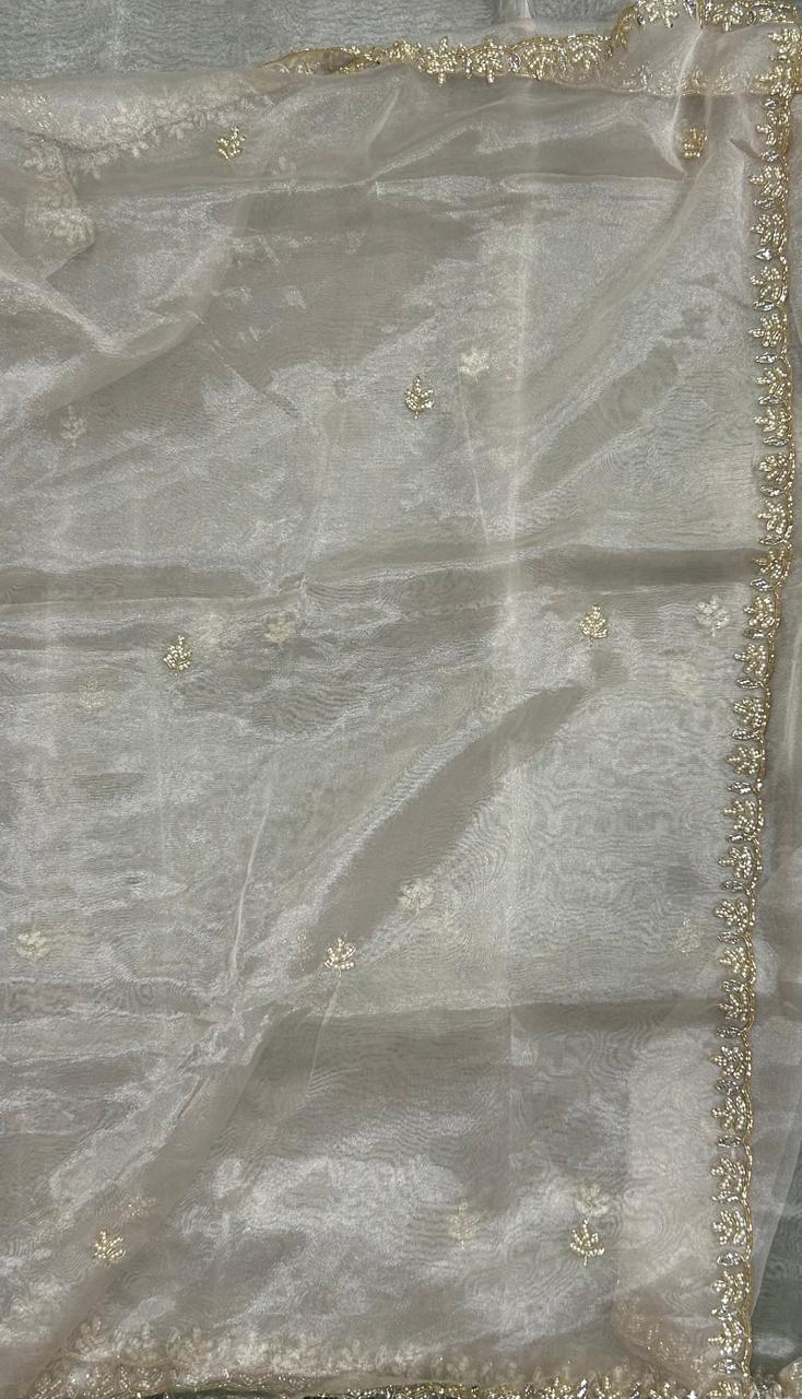 Cream scallop party wear saree