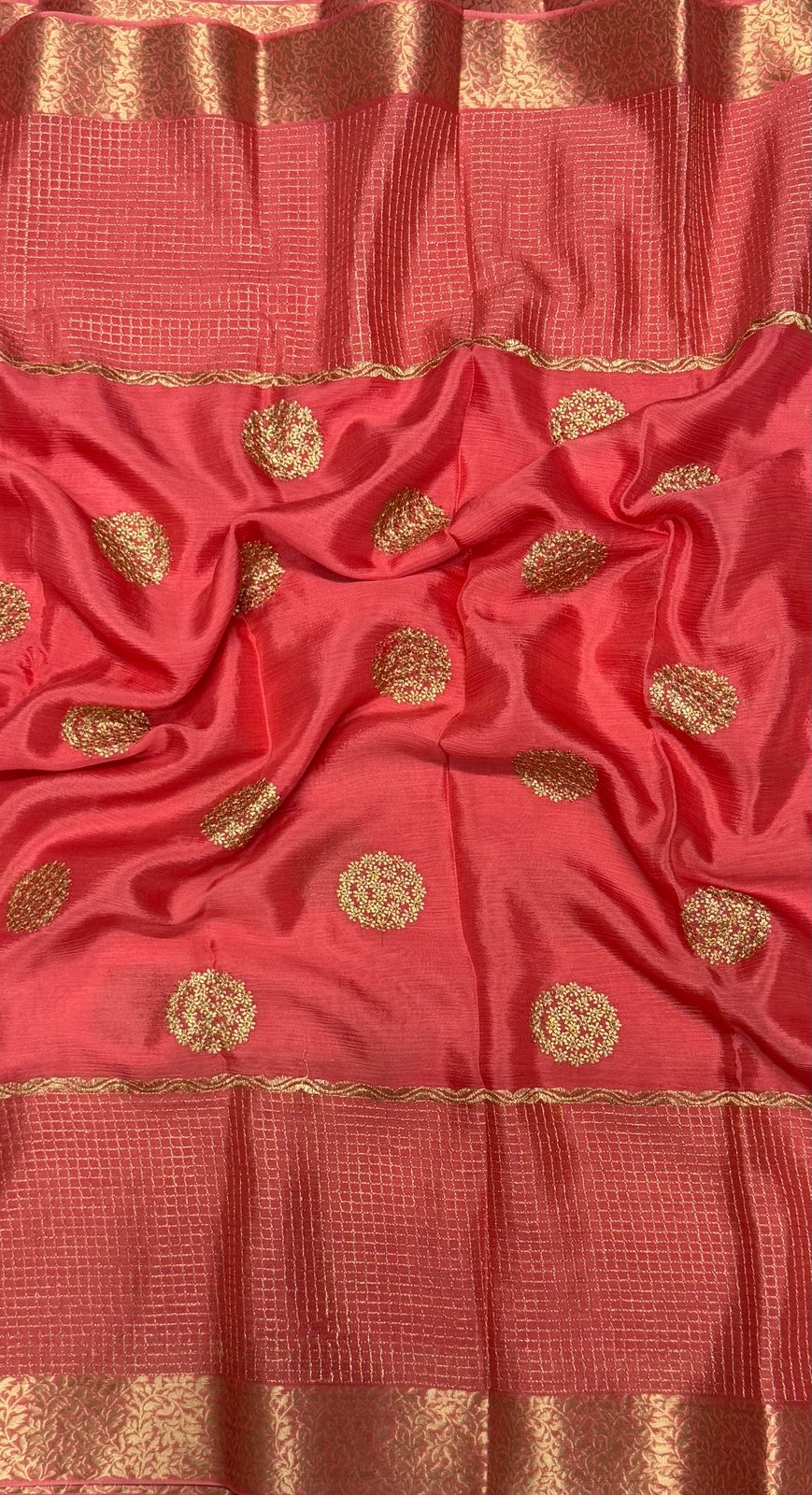 Pastel pink chinon checks border saree