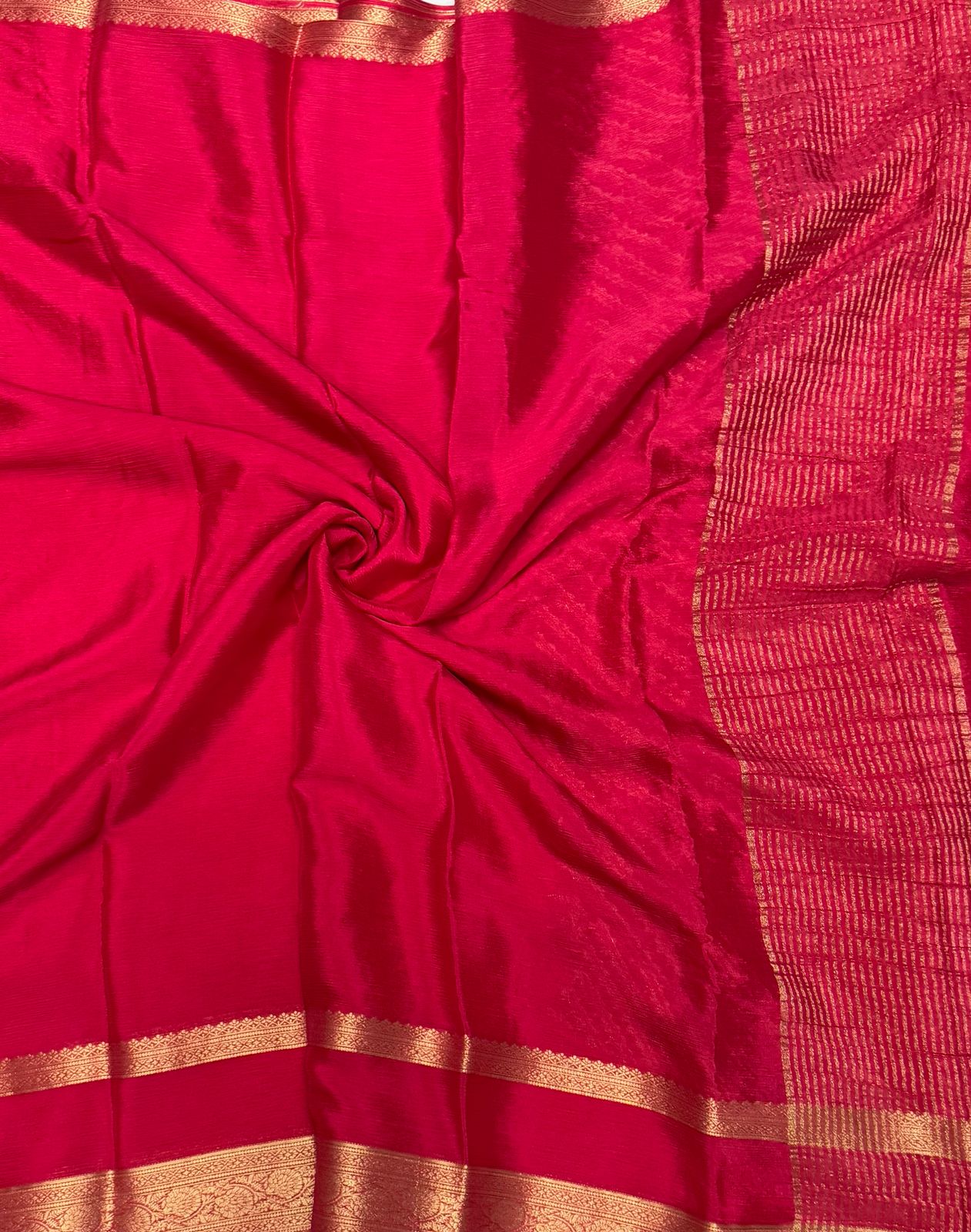 Rani pink plain bentex border chinon silk saree