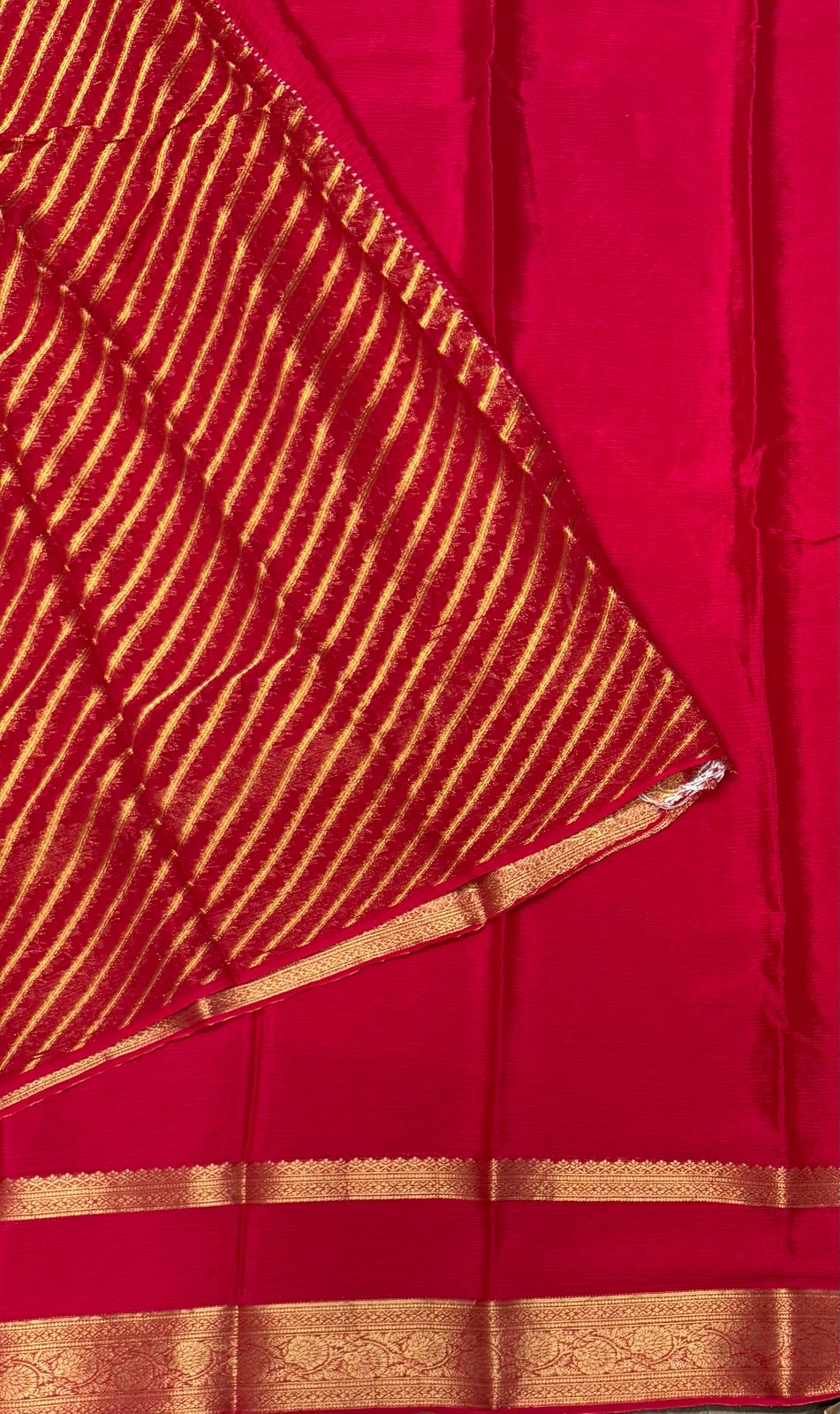 Rani pink plain bentex border chinon silk saree