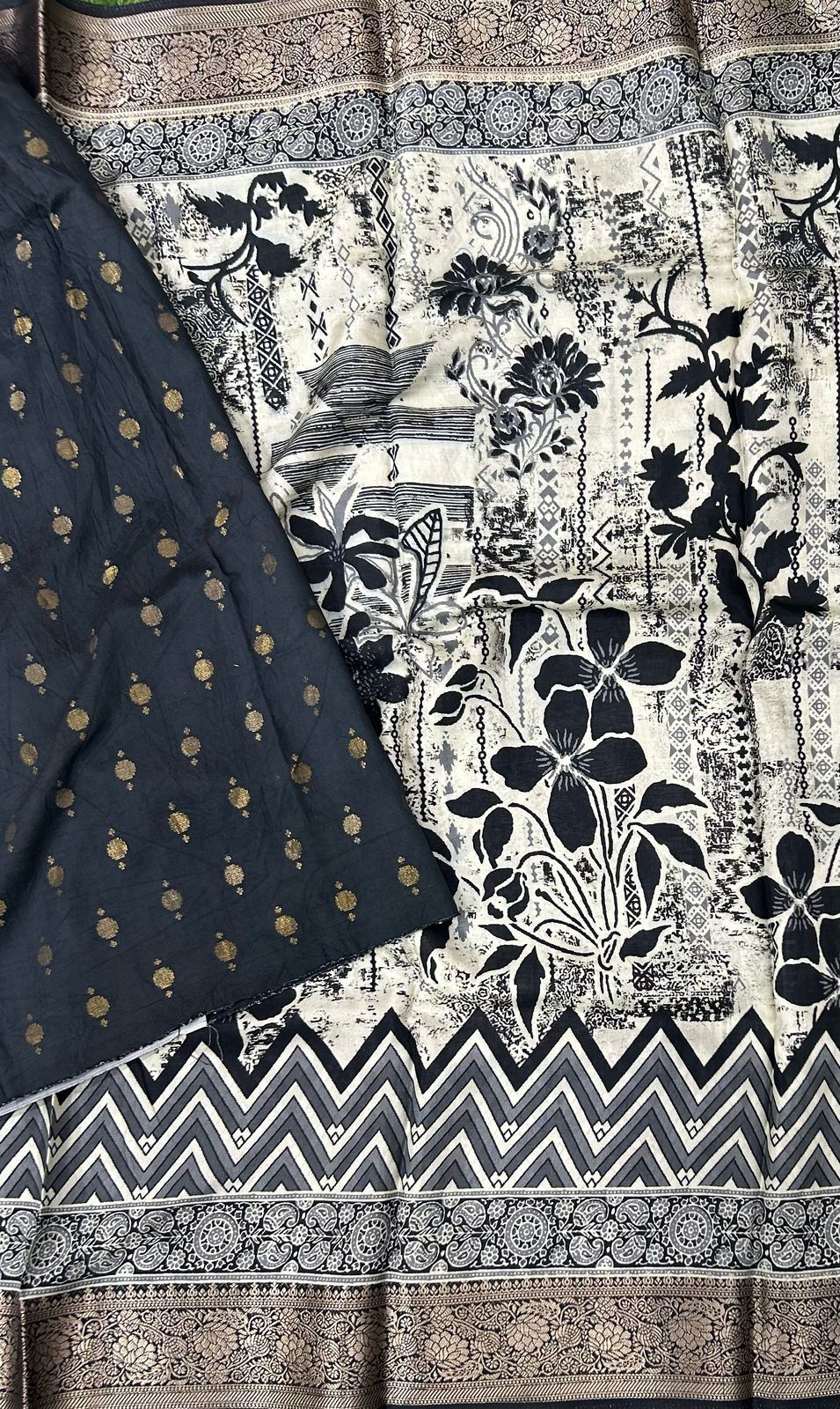 Cream kalamkari printed crepe saree