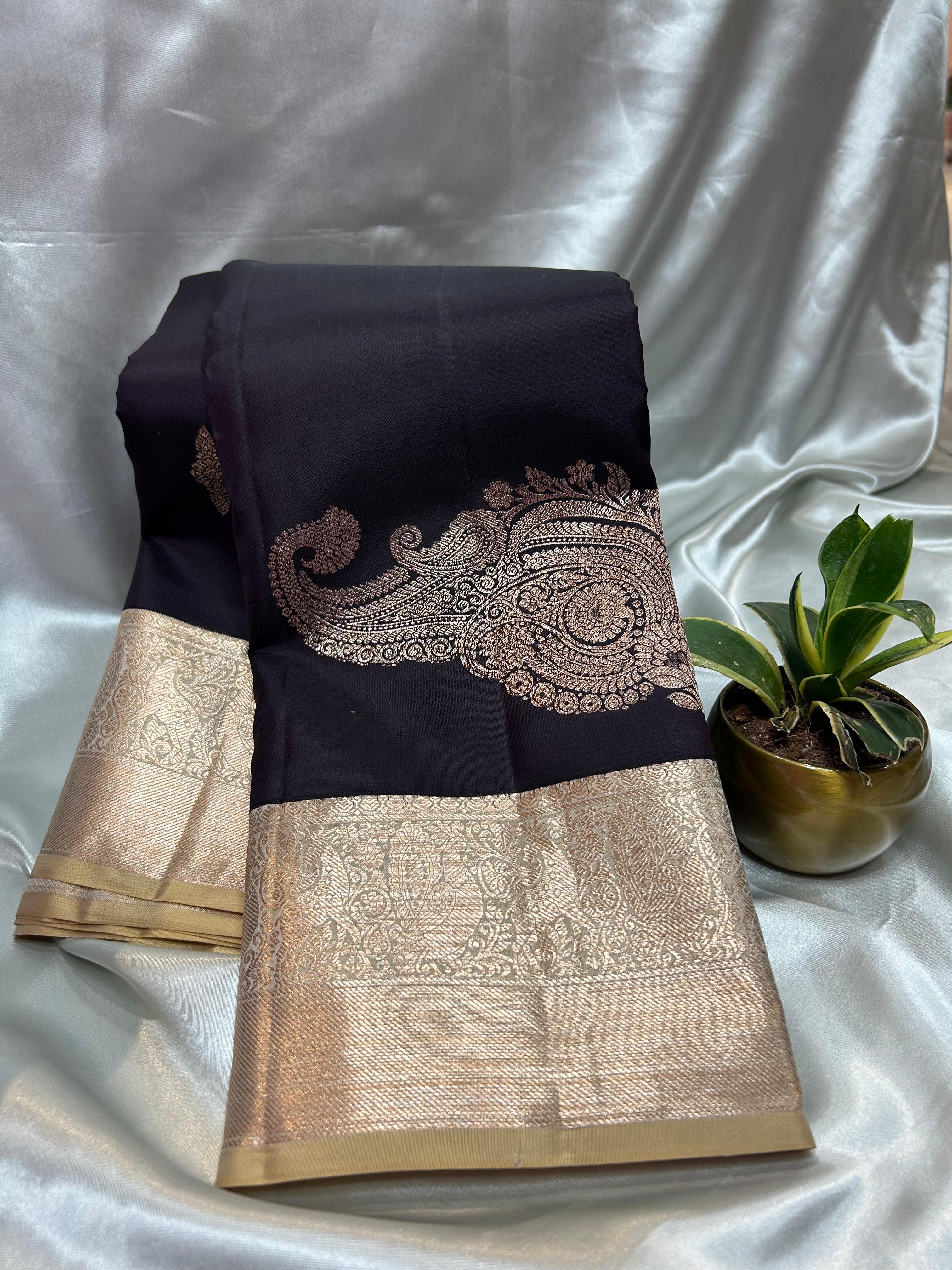 Brown n cream  pure kanchipuram-05 silk saree