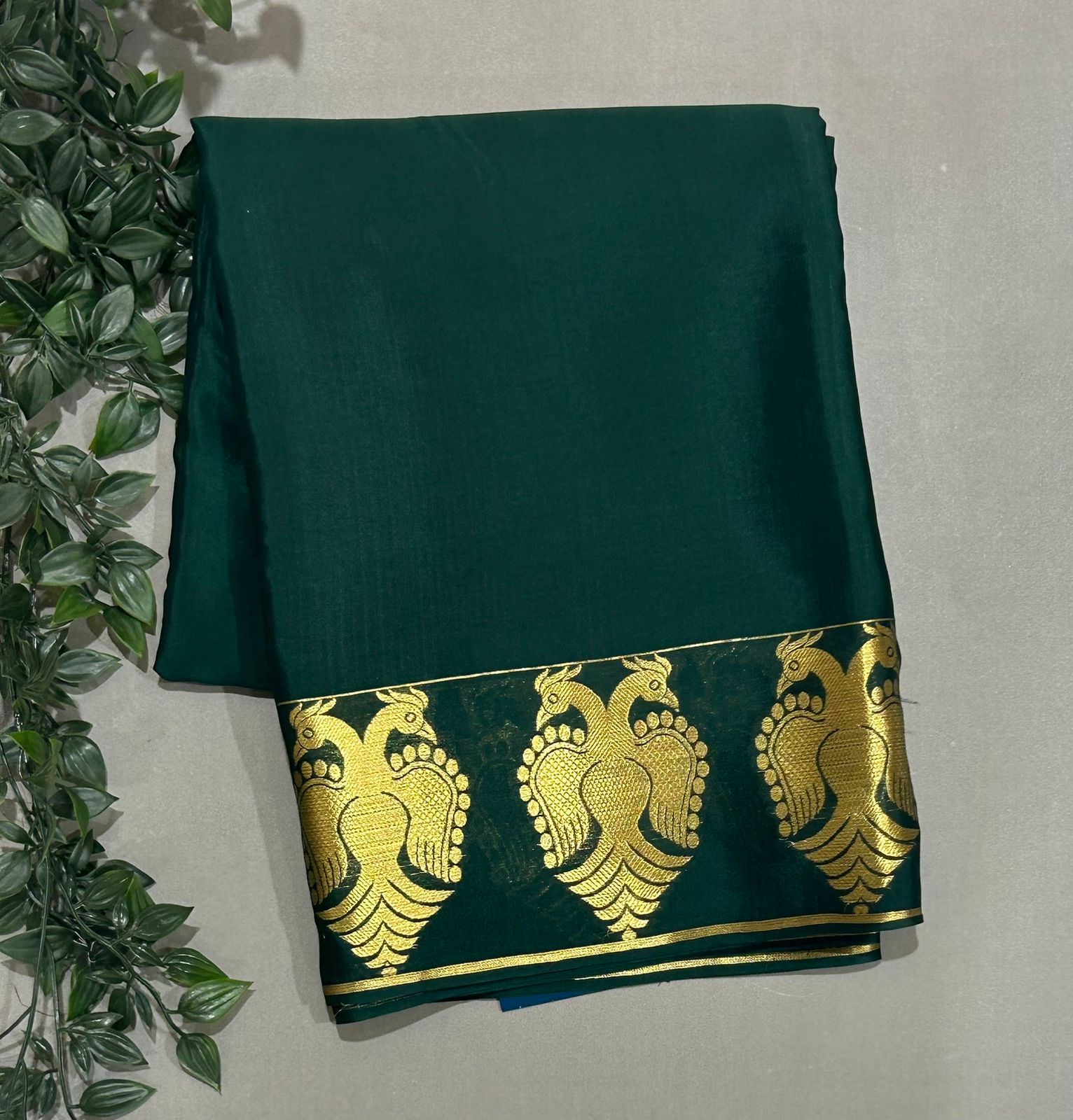 Bottle green gandaberunda border-07 pure mysore crepe silk saree