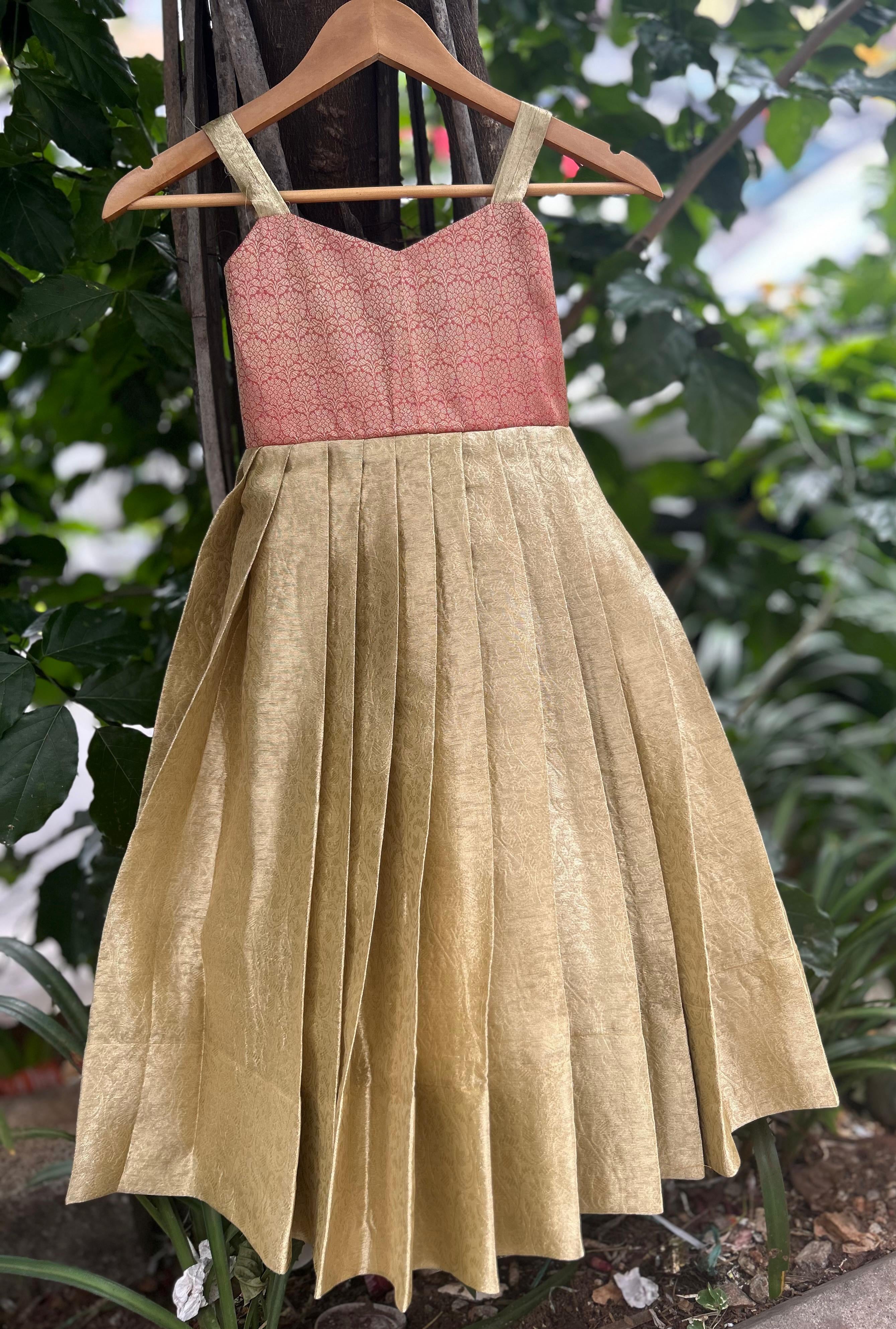 Gold semi brocade kanchi Gown