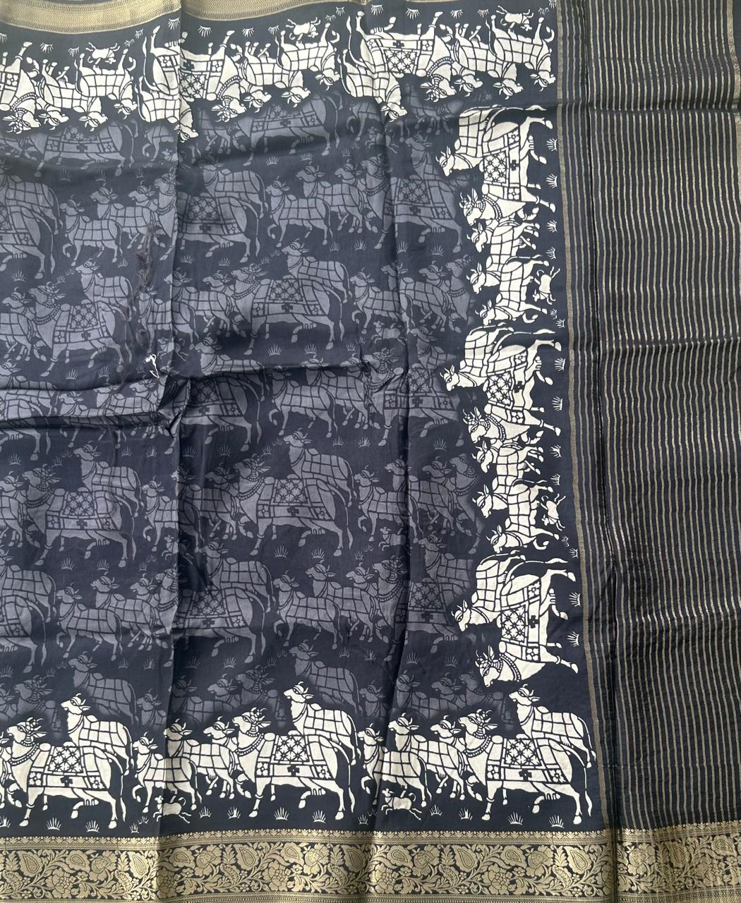 Black n wihte kalamkari small border saree