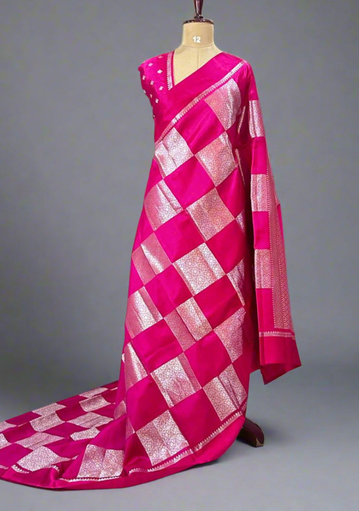 Benarasi Lightweight Saree – Elegant, Comfortable & Timeless,Benarasi light weight-09