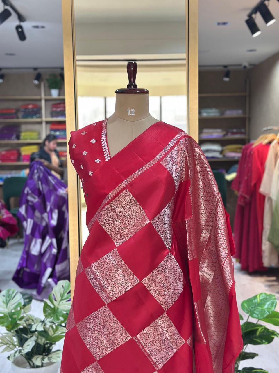 Benarasi Lightweight Saree – Elegant, Comfortable & Timeless,Benarasi light weight-09