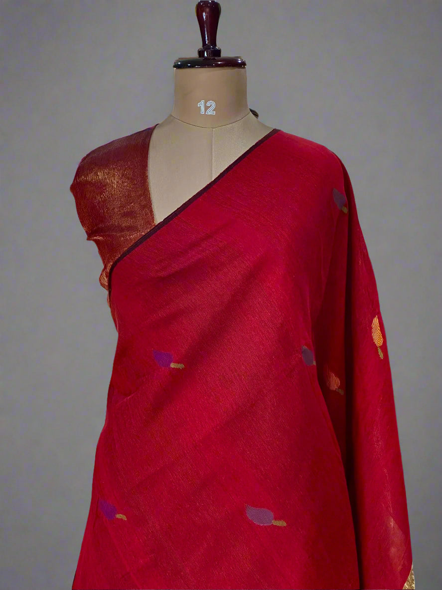 Red Handloom Pure Linen Jamdani Saree – Lightweight & Graceful