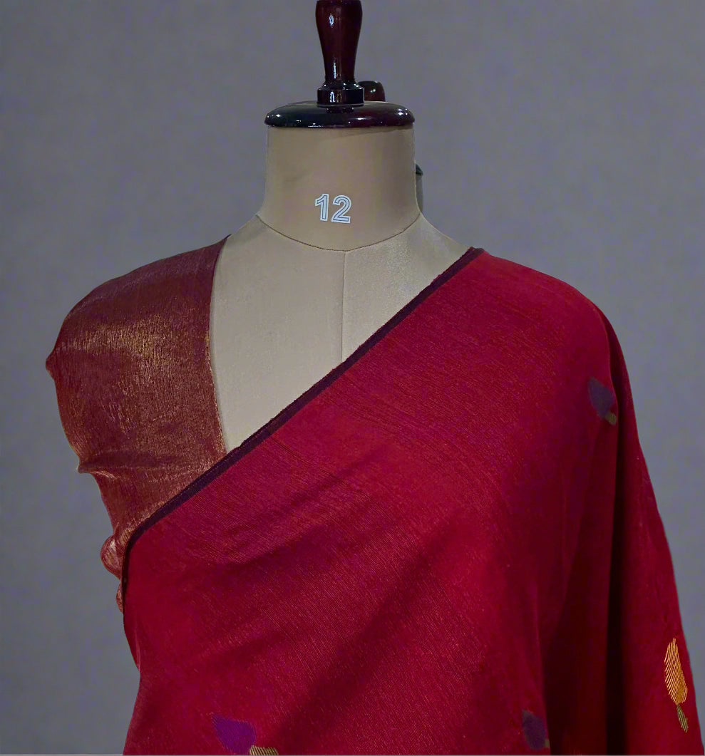 Red Handloom Pure Linen Jamdani Saree – Lightweight & Graceful