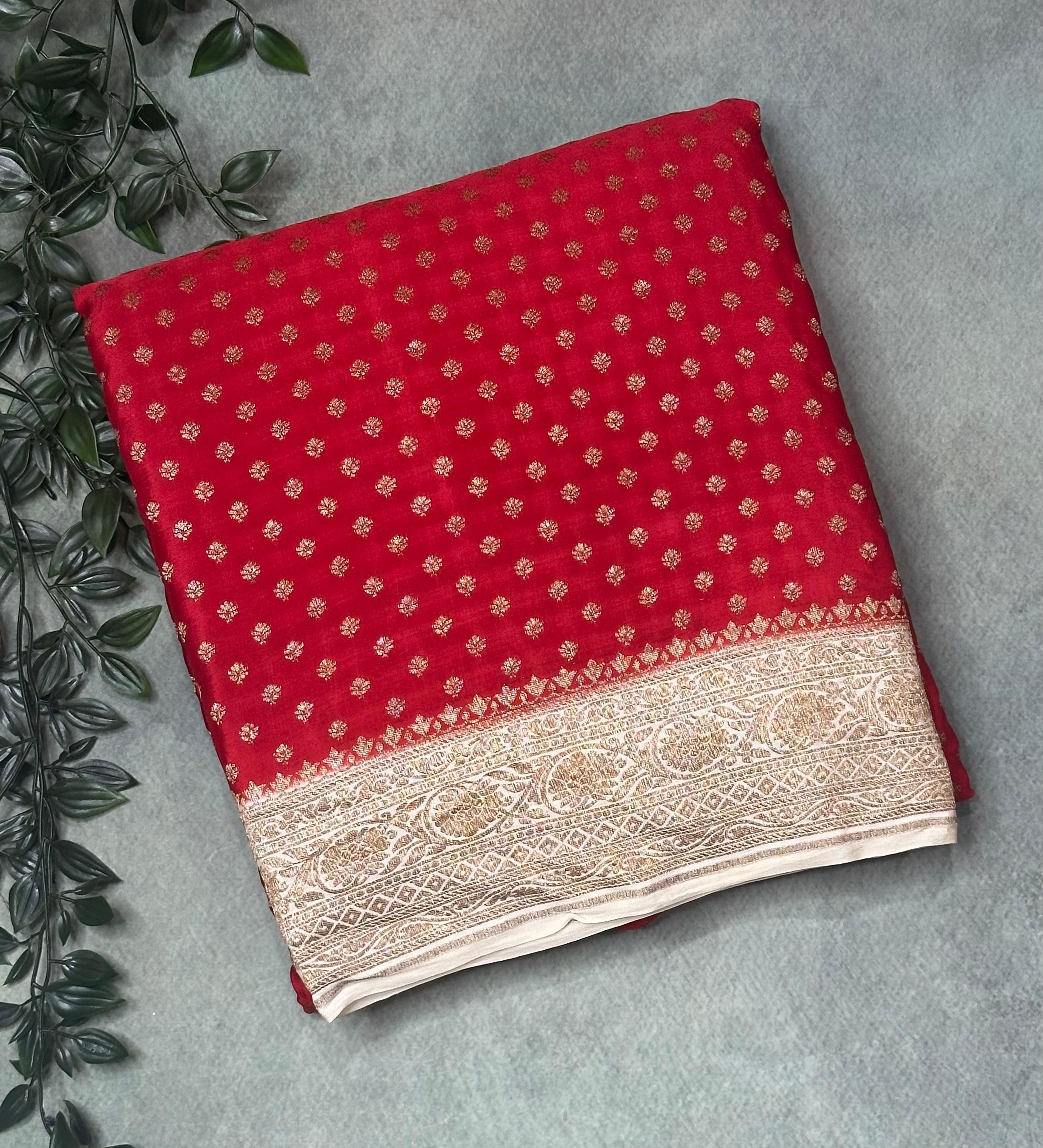 Red Luxurious Pure Banarasi Crepe Saree with Intricate Small Butta Weave – Perfect for Weddings and Festive Celebrations,pure banarasi-09