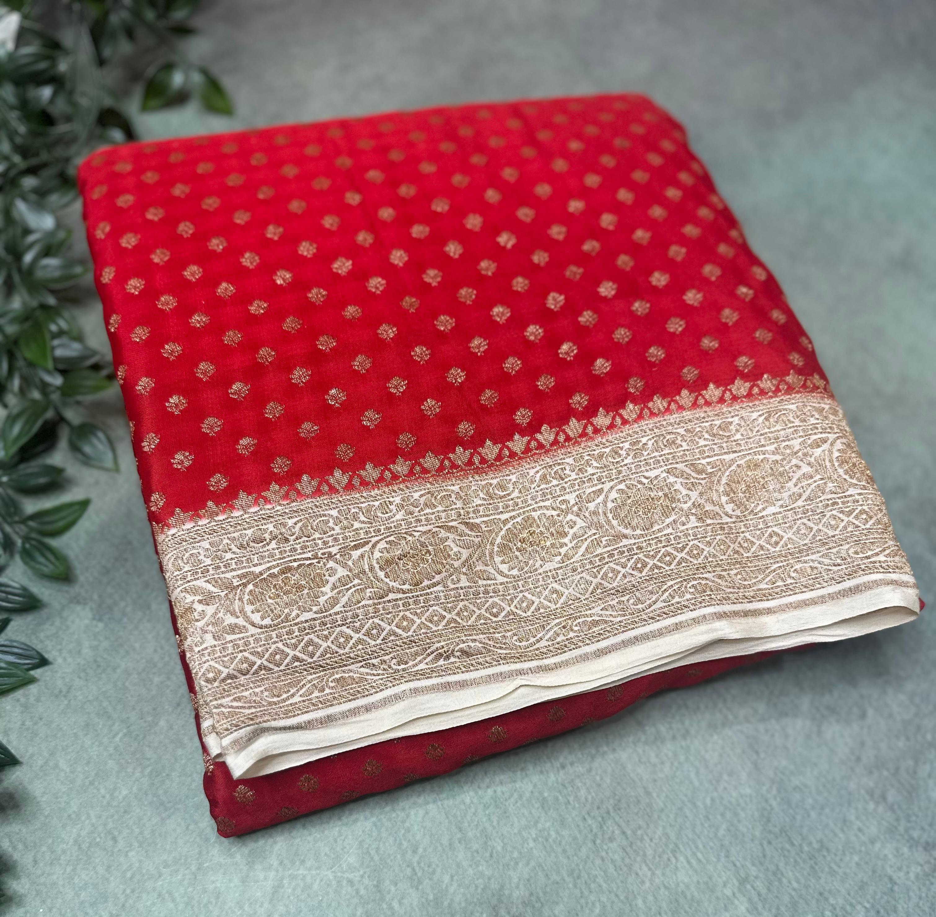 Red Luxurious Pure Banarasi Crepe Saree with Intricate Small Butta Weave – Perfect for Weddings and Festive Celebrations,pure banarasi-09
