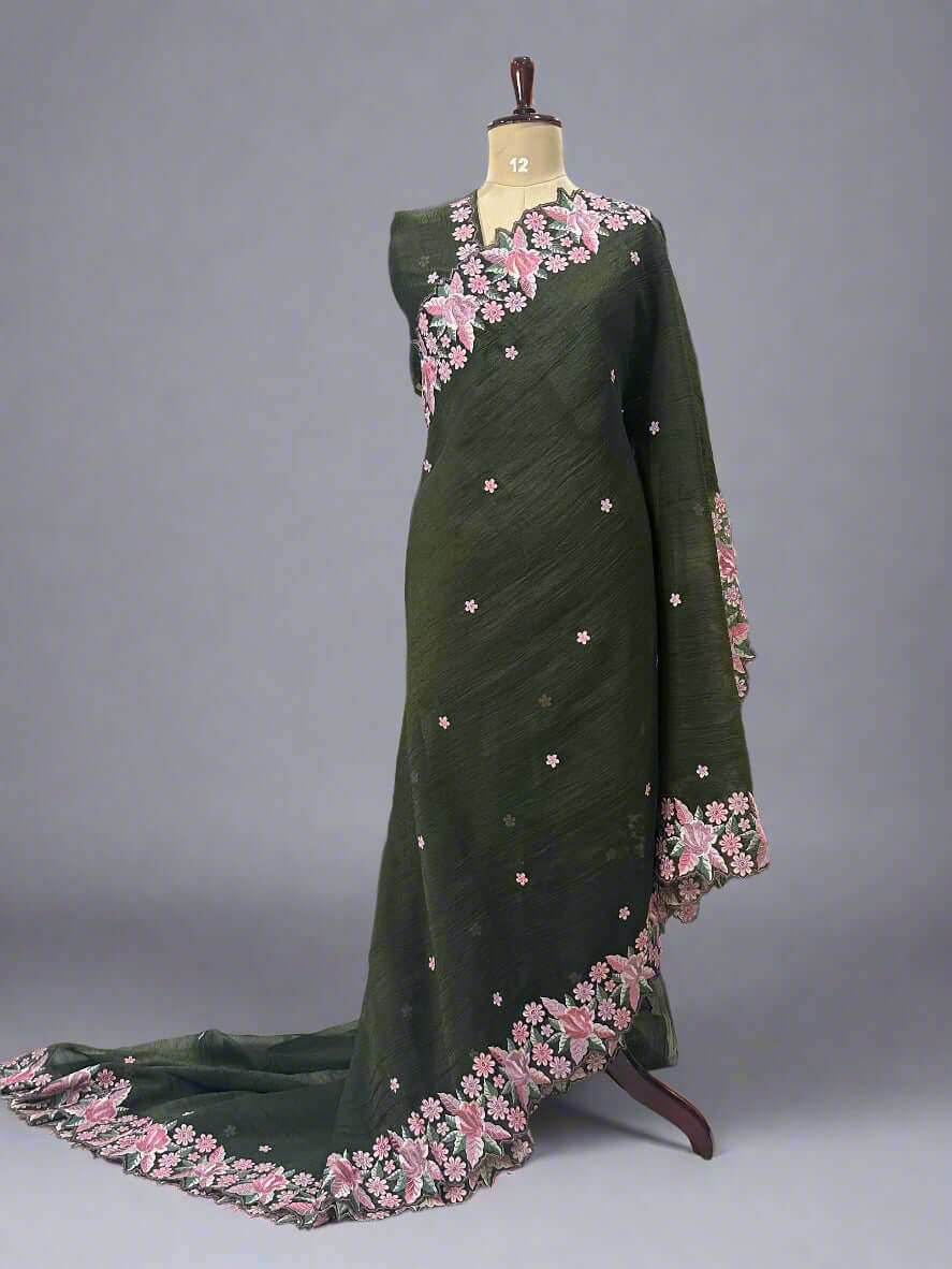 Dark green Elegant Crush Scallop Embroidery Saree – 09