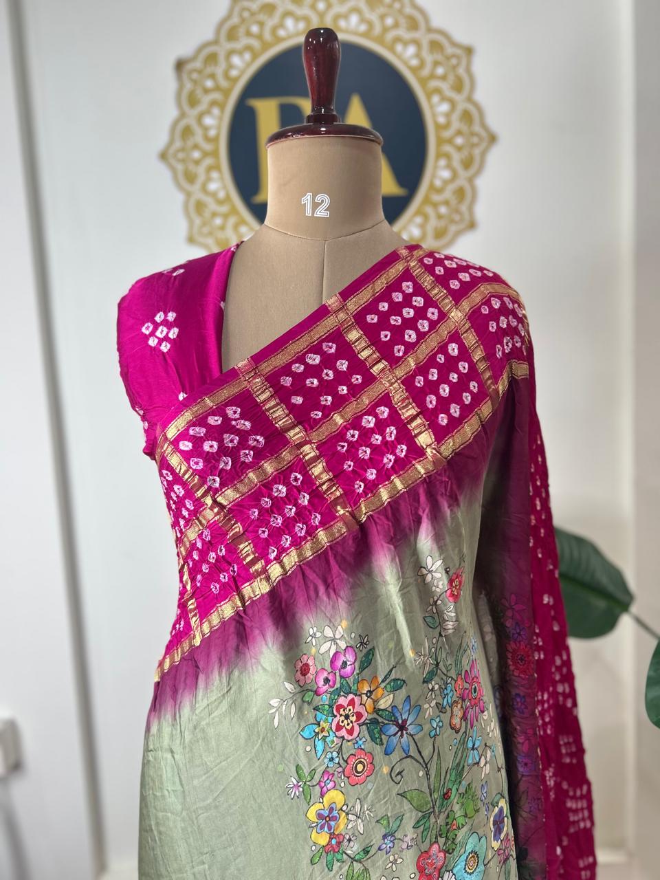 Pastel green n megenta printed pure gajji silk with bandhini blouse saree