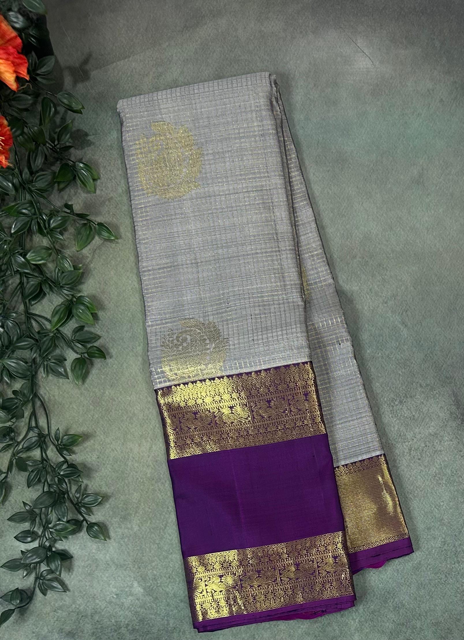 Light grey bentex-12 pure kanchipuram handloom silk vintage saree