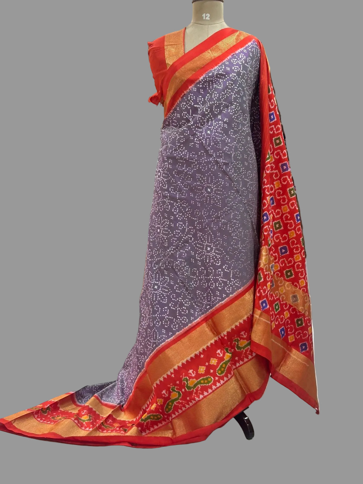 Light purple ikkat Pochampally-12 pure silk saree