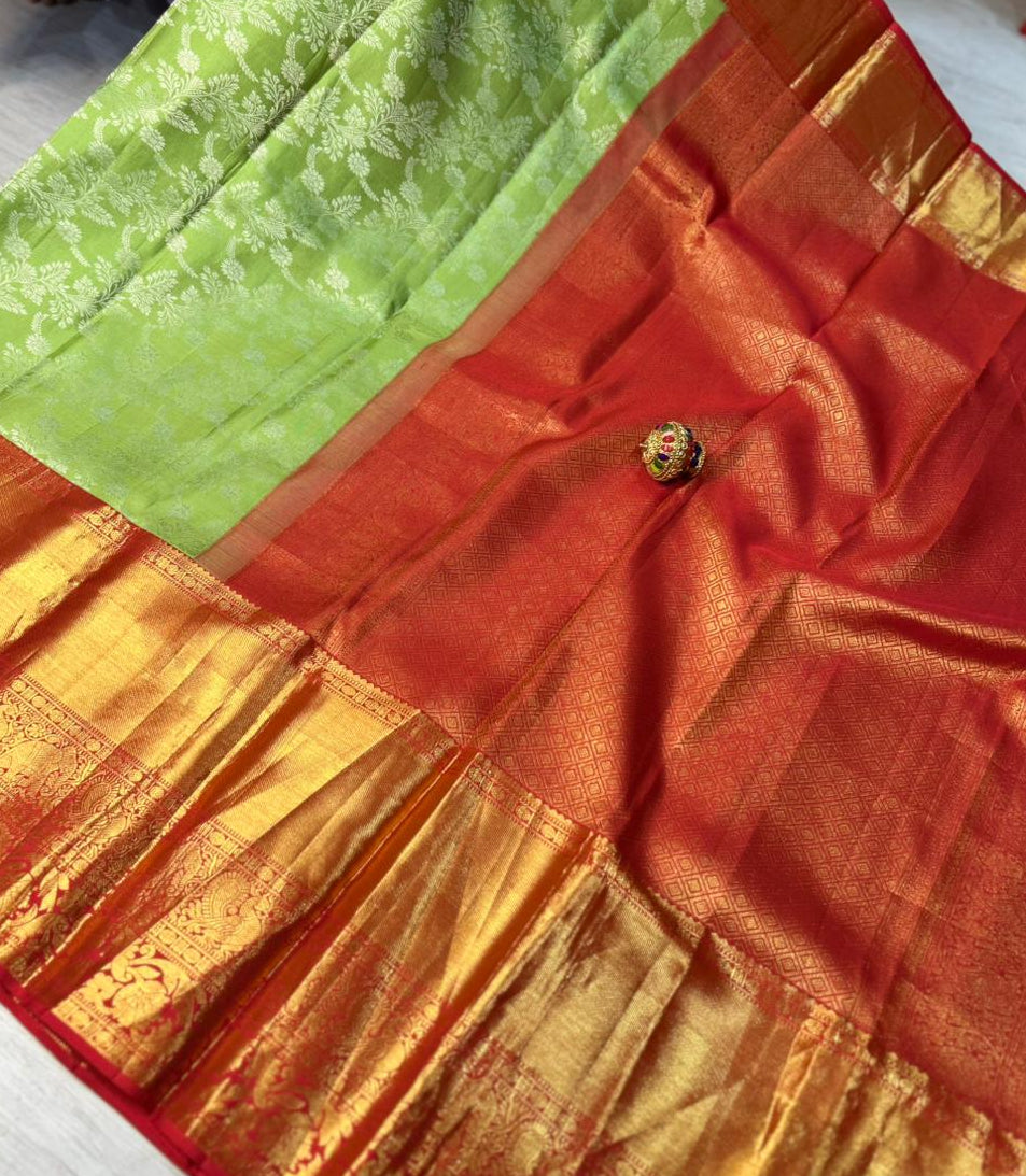 Pastel green n red  pure kanchipuram-101 silk saree