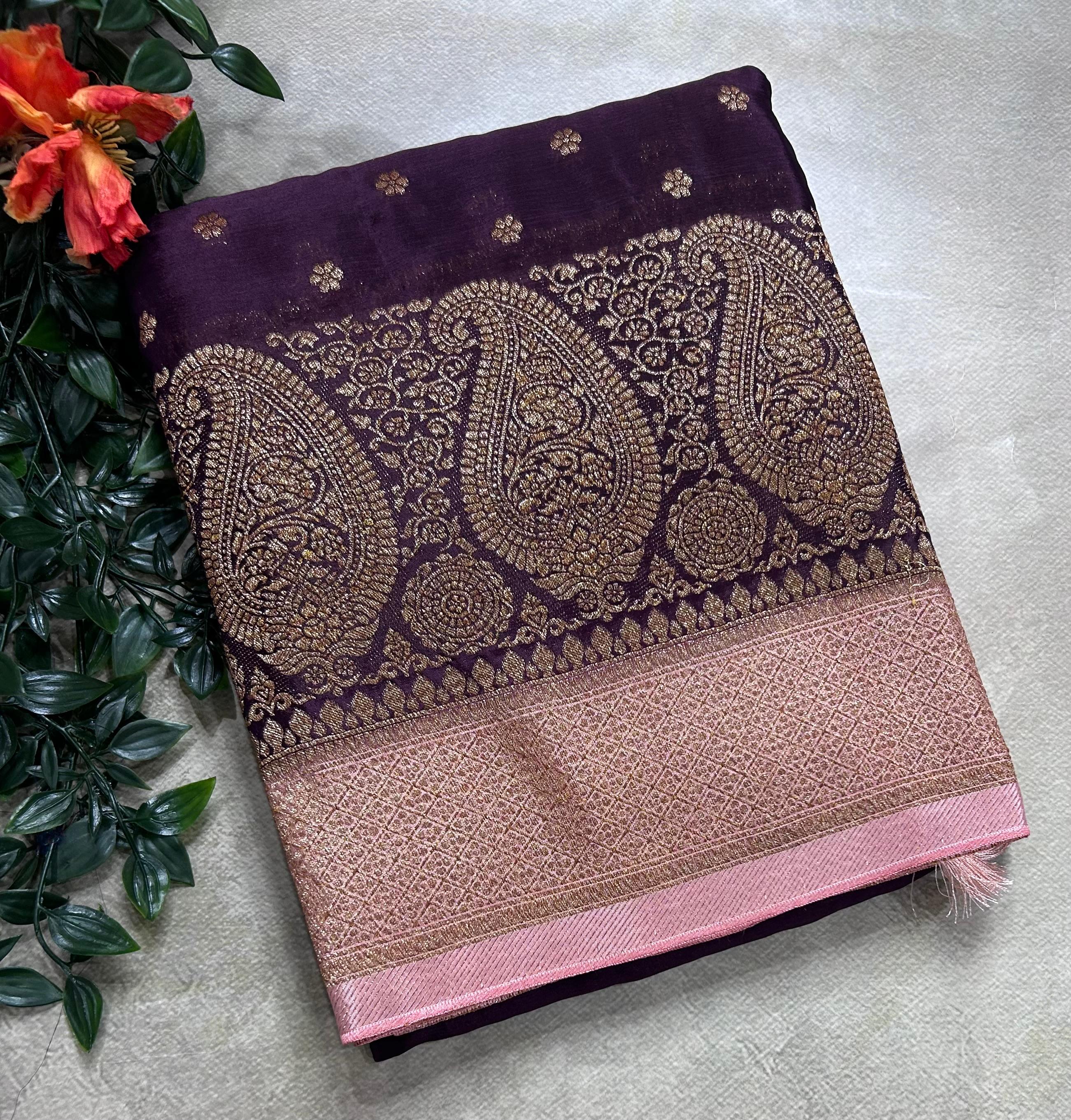 Wine contrast small butta chinnon 106 saree