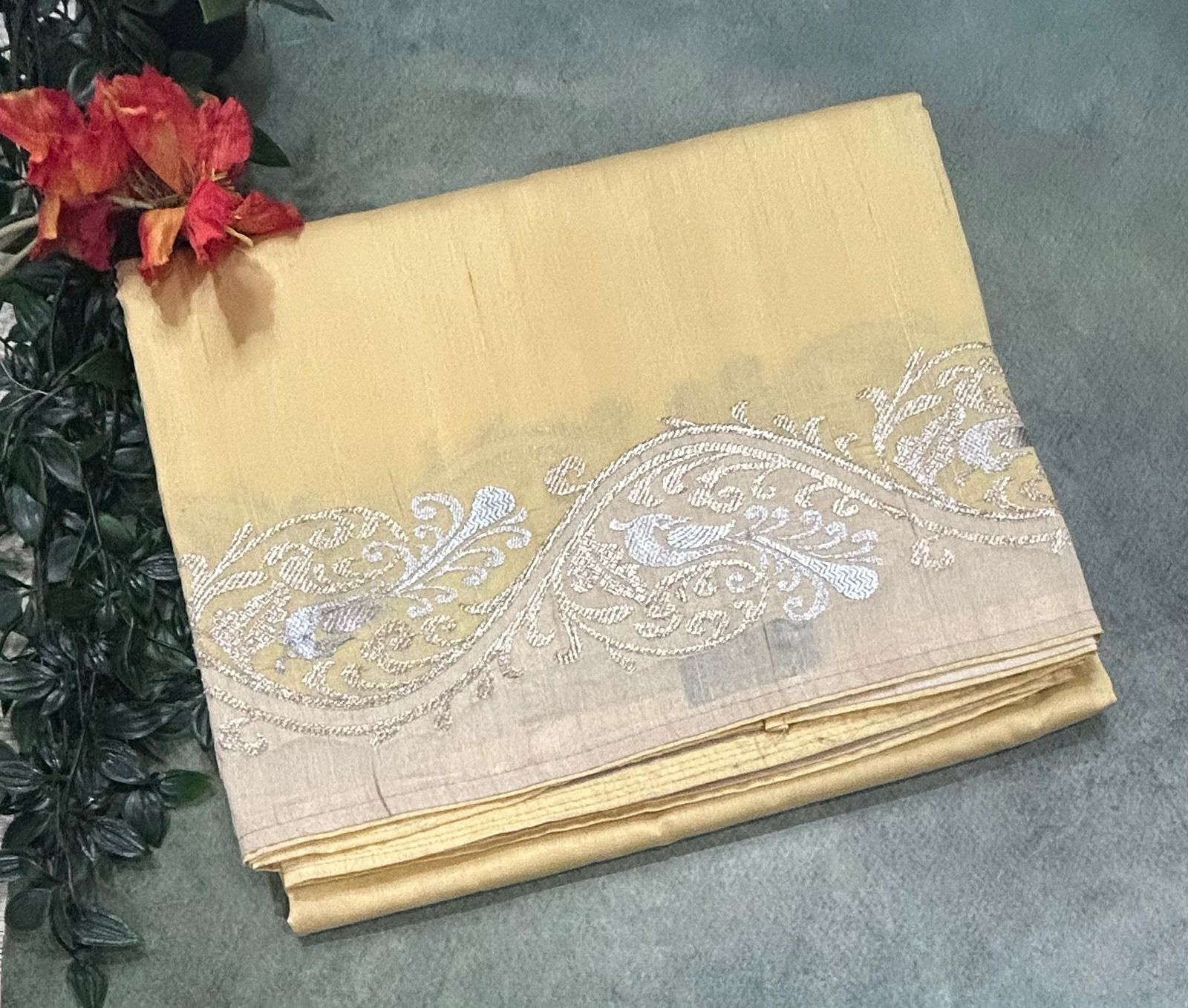 Light Yellow Semi Tussar 106 Saree