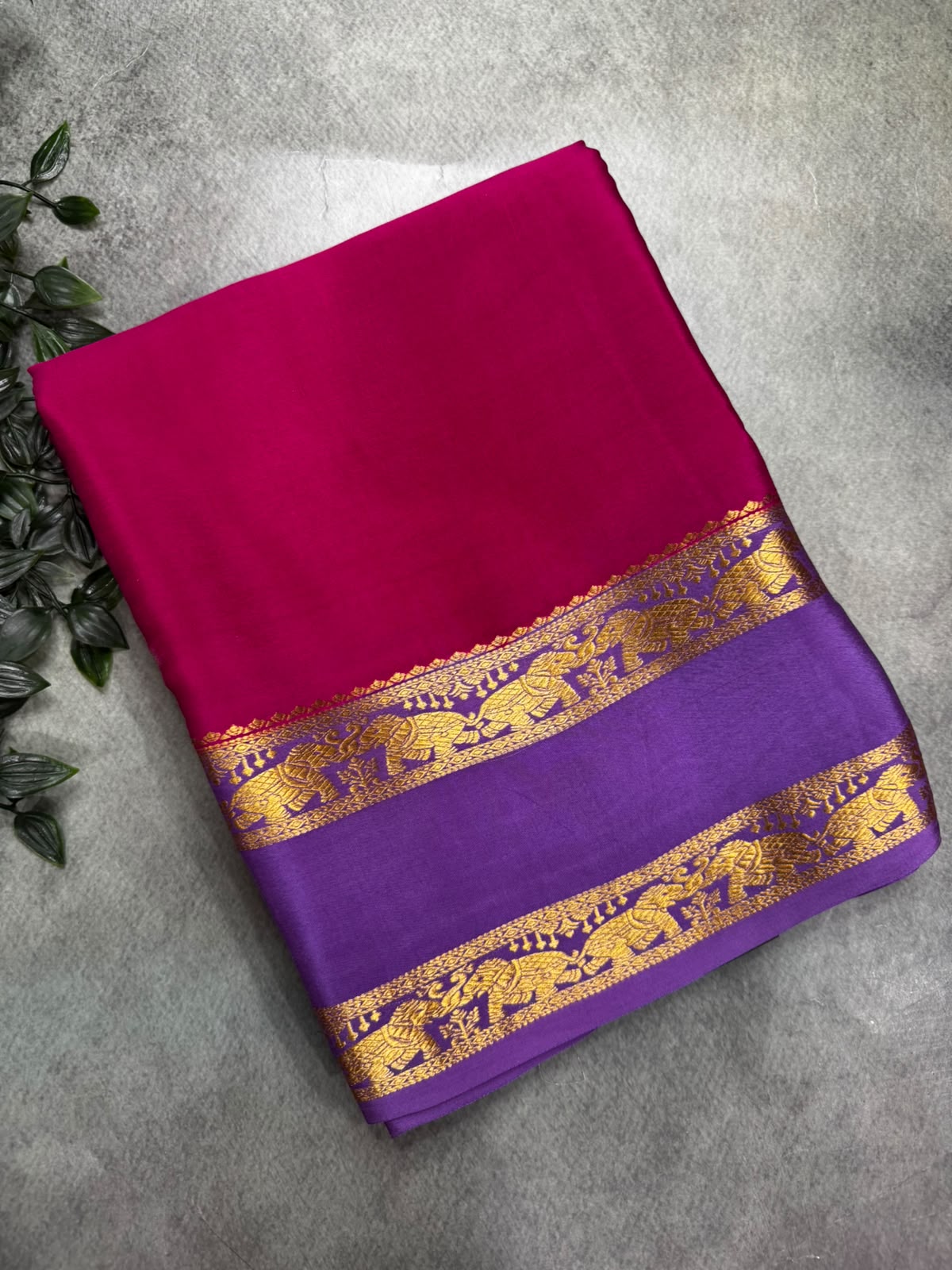 Bright Pink Pure Mysore Silk 106 Saree with Elephent Border