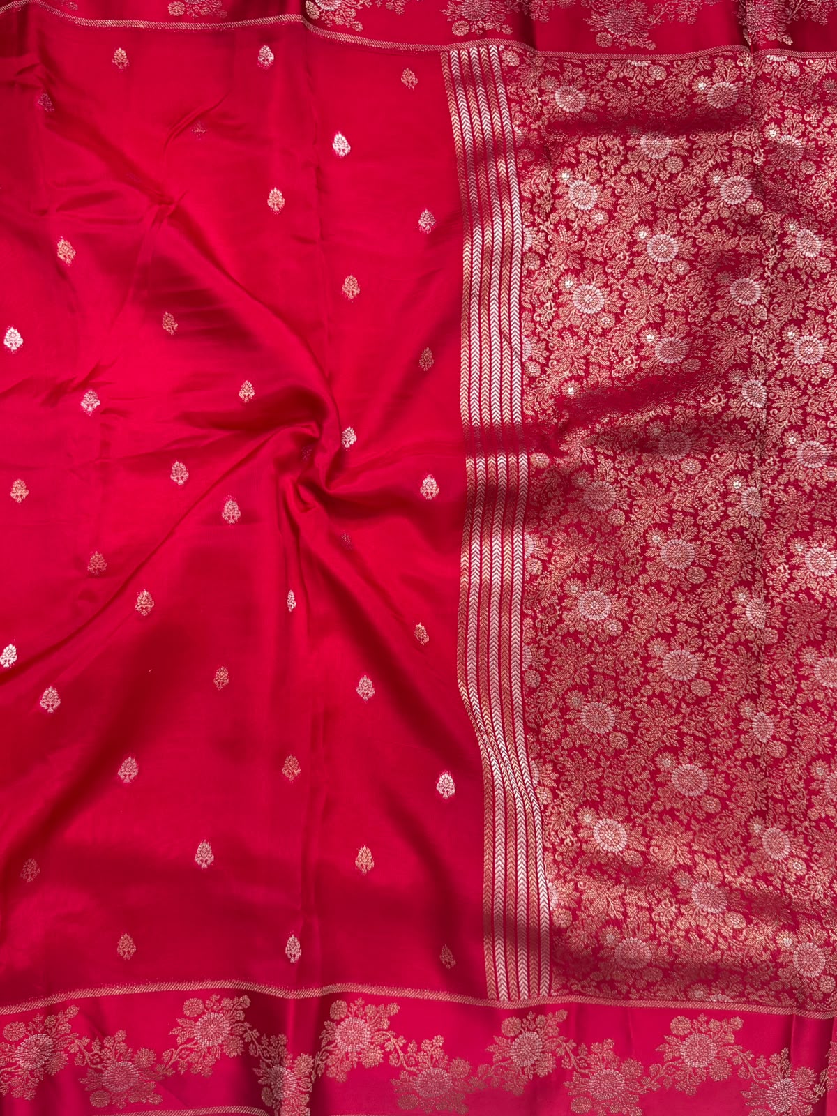 Red Small Butta Tussar Georgette 106 Saree
